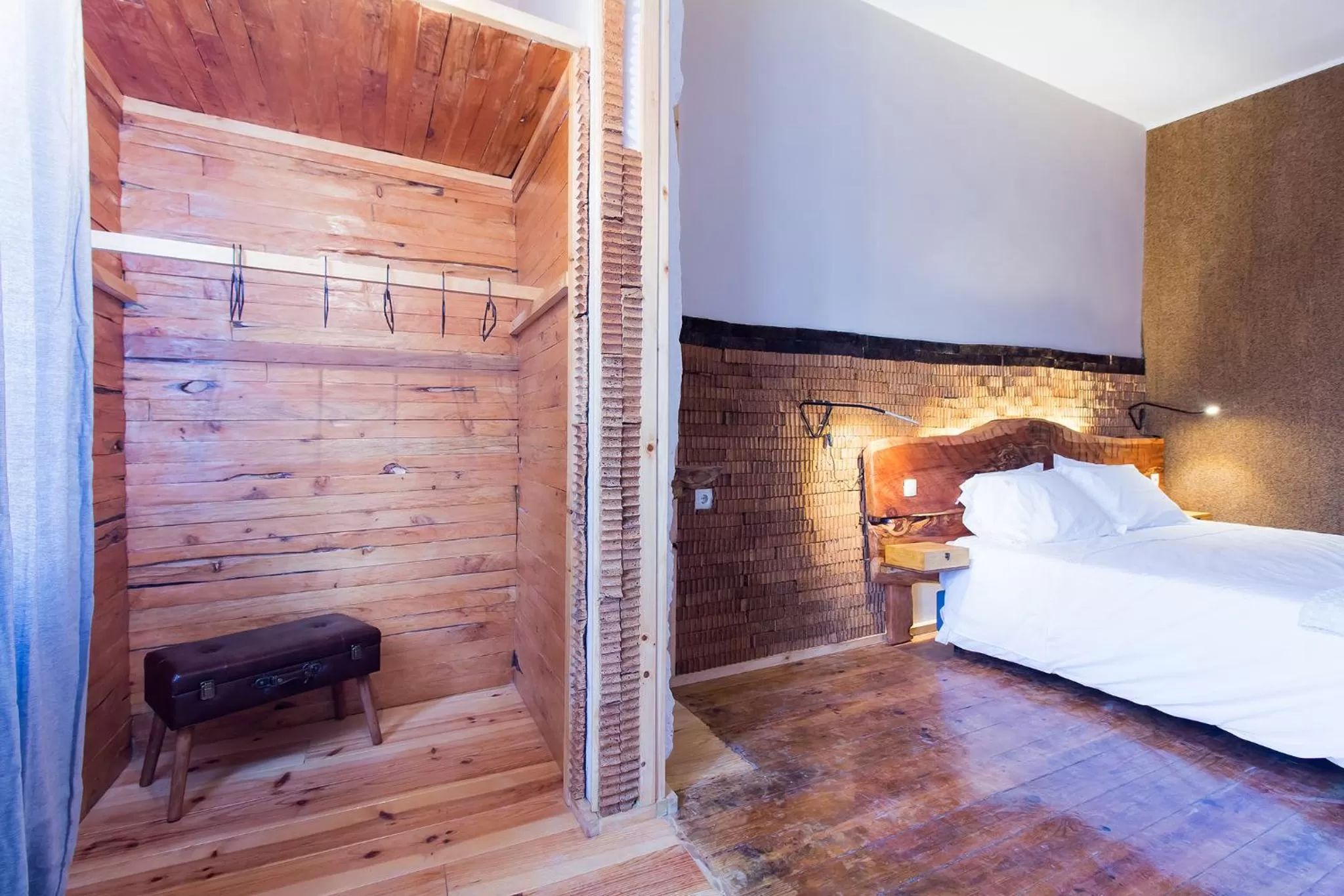 Bed in Feel at Home Guest House