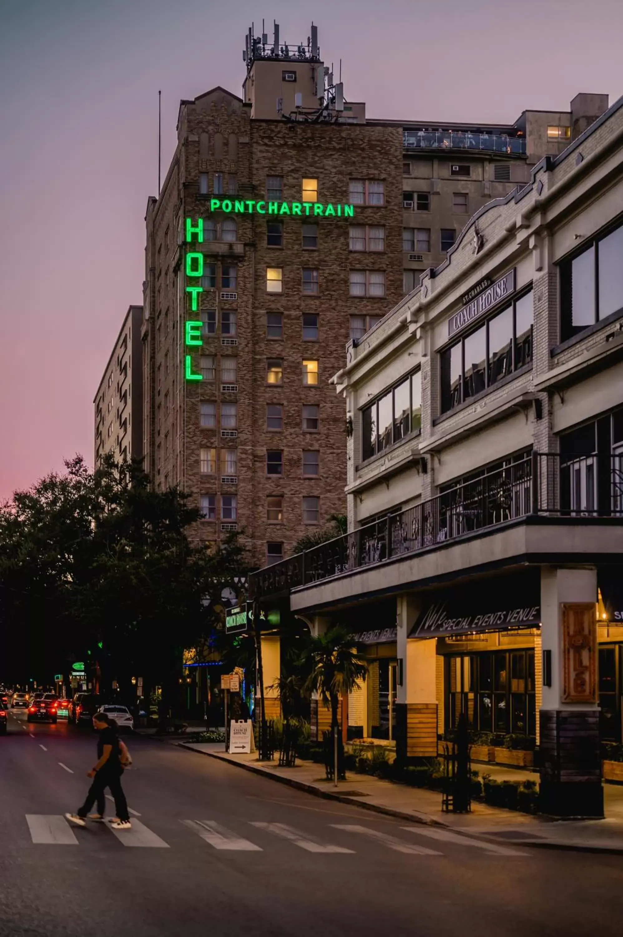 Property Building in Pontchartrain Hotel St. Charles Avenue