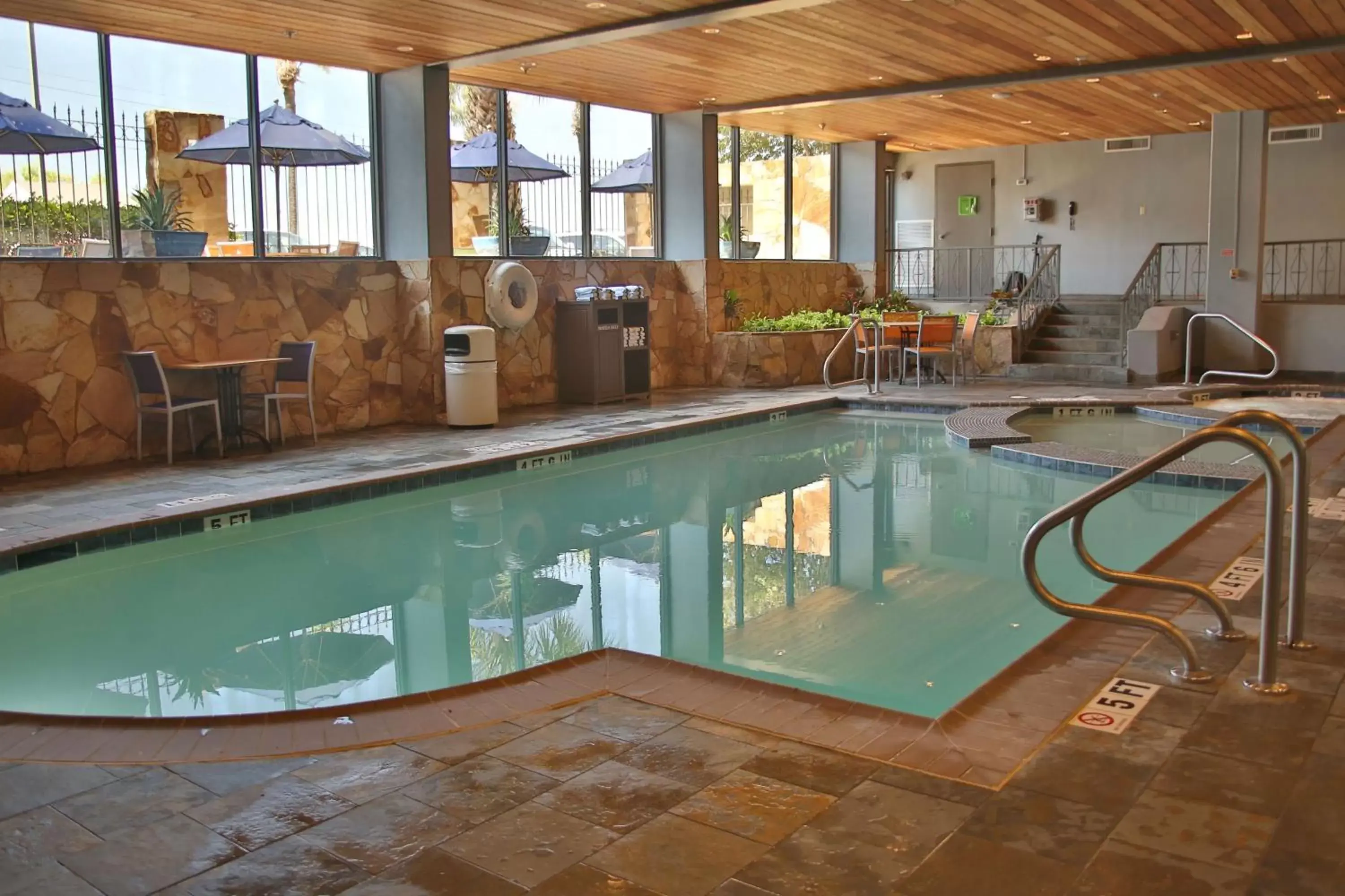 Pool view, Swimming Pool in Doubletree by Hilton McAllen