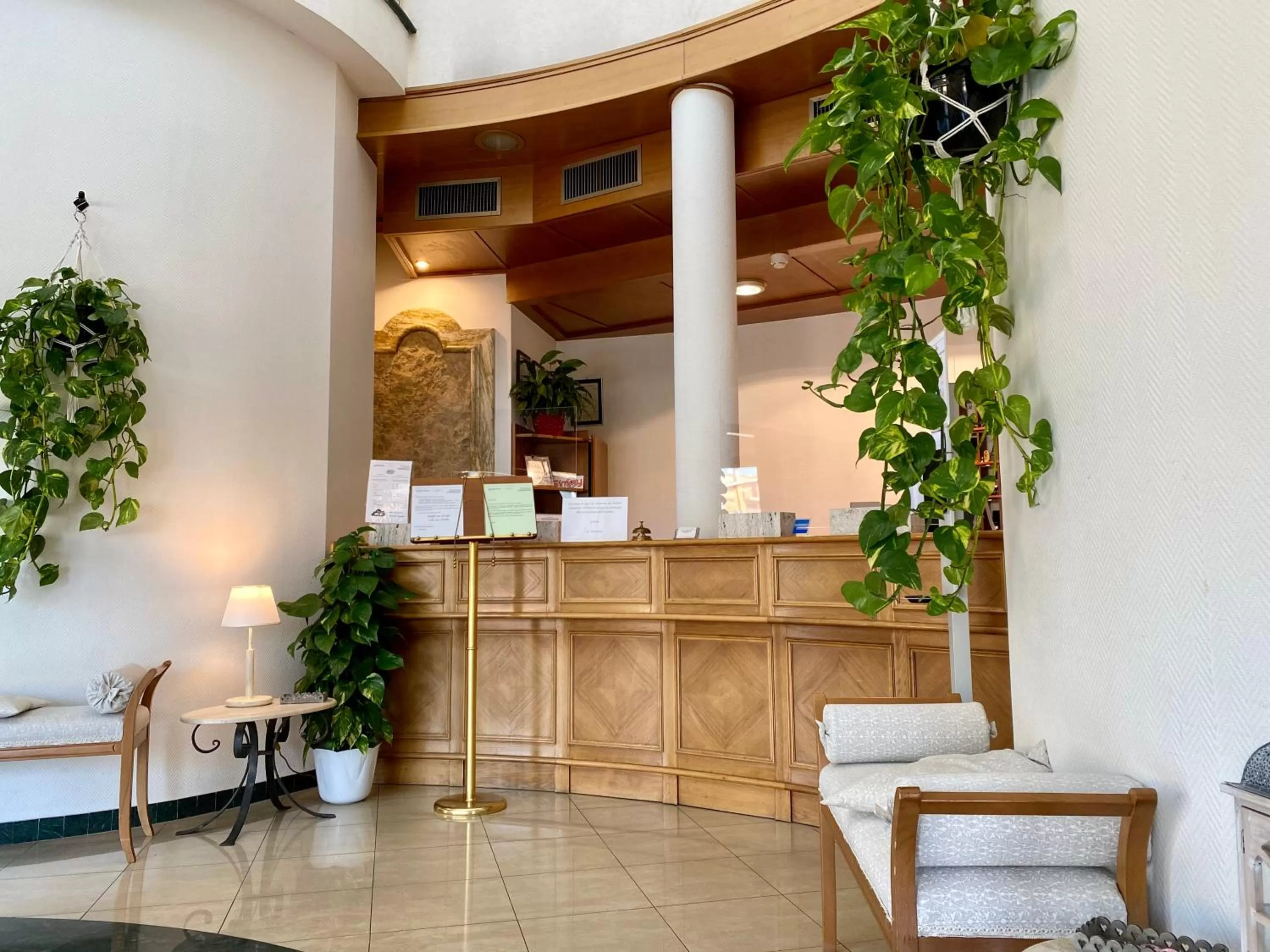 Lobby or reception in Park Hotel Imperatore Adriano