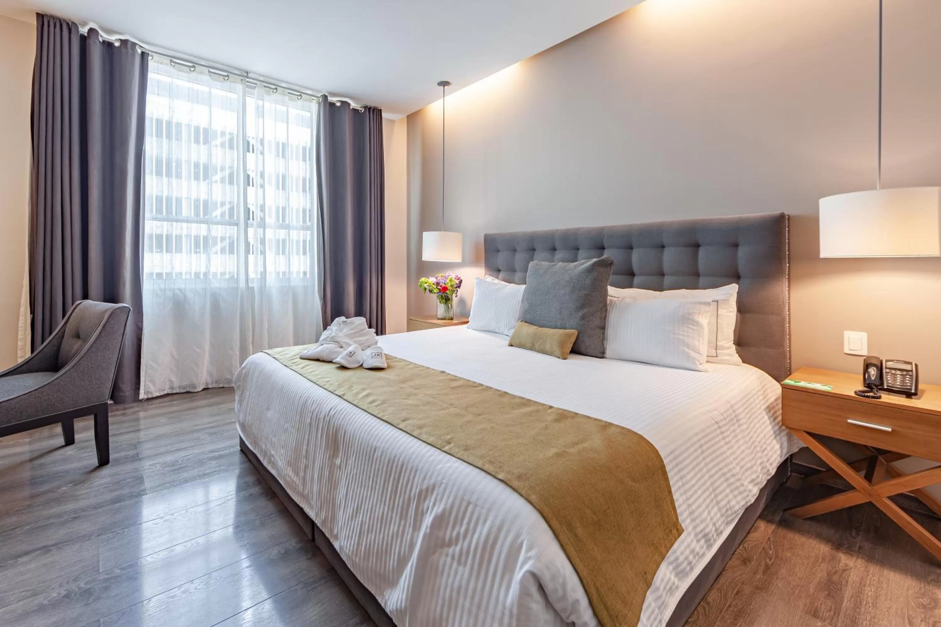 Bedroom, Bed in Suites Del Ángel