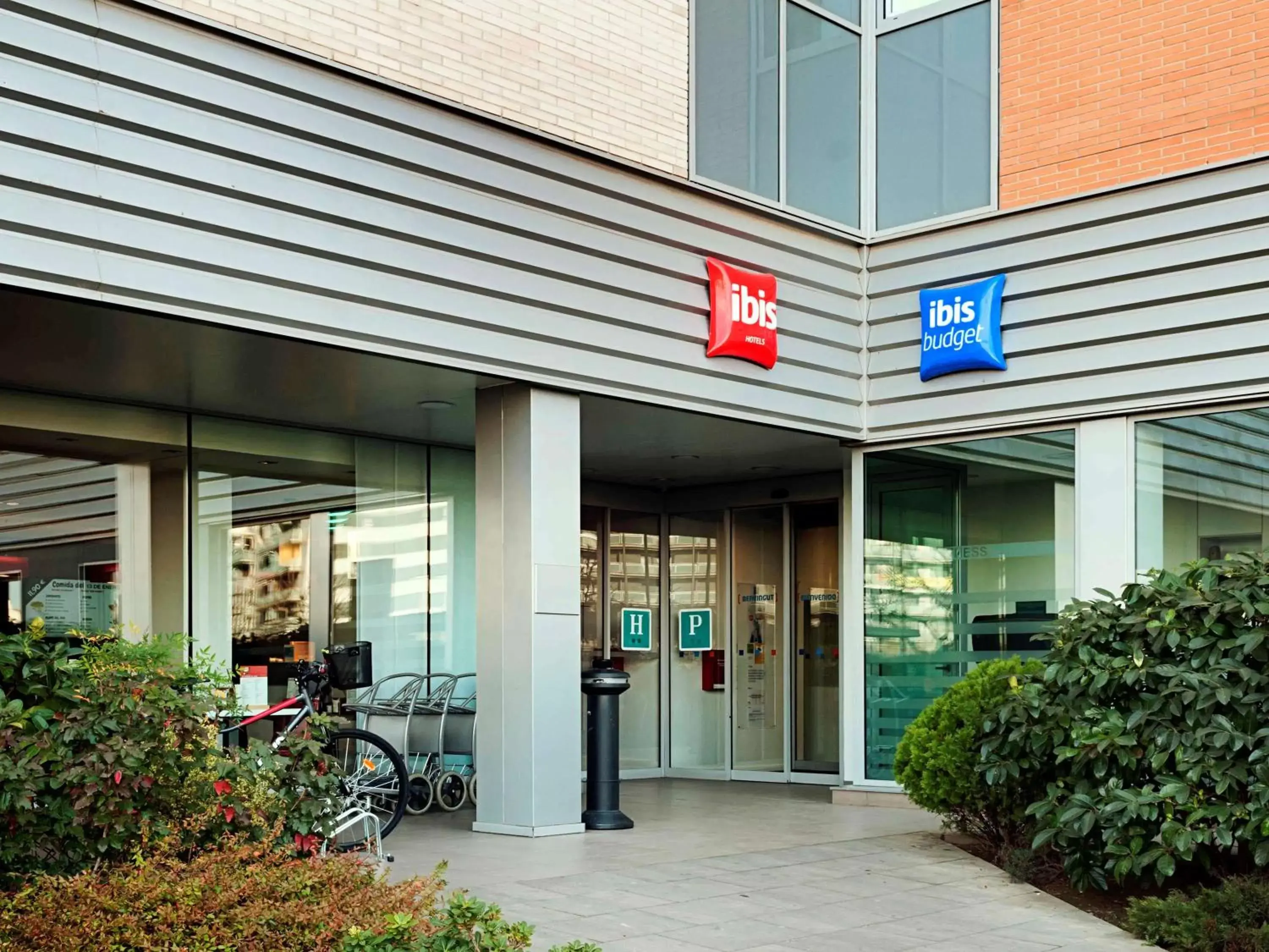 Property building in Ibis Lleida Property building in Ibis Lleida