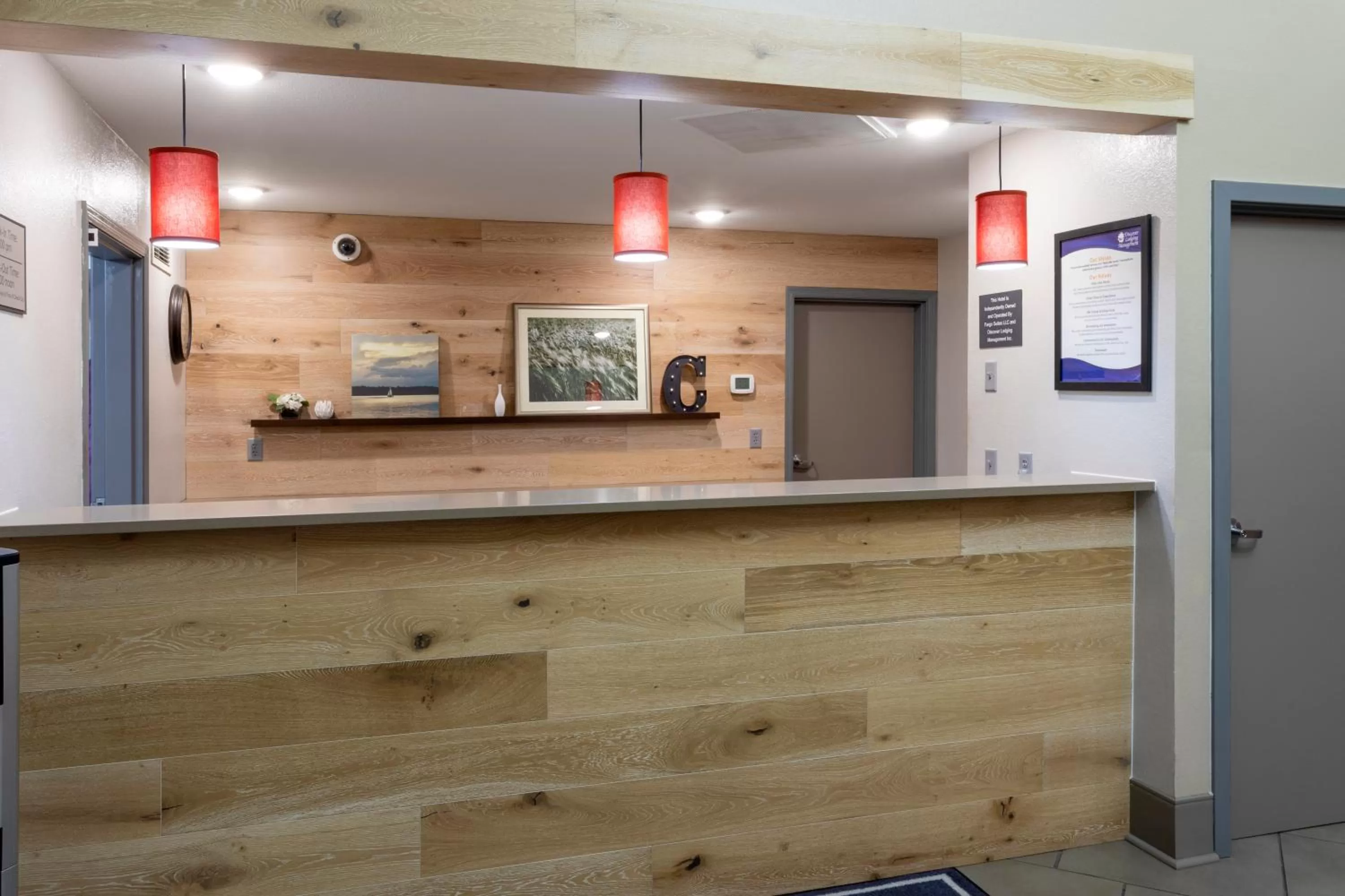 Lobby or reception in Country Inn & Suites by Radisson, Fargo, ND