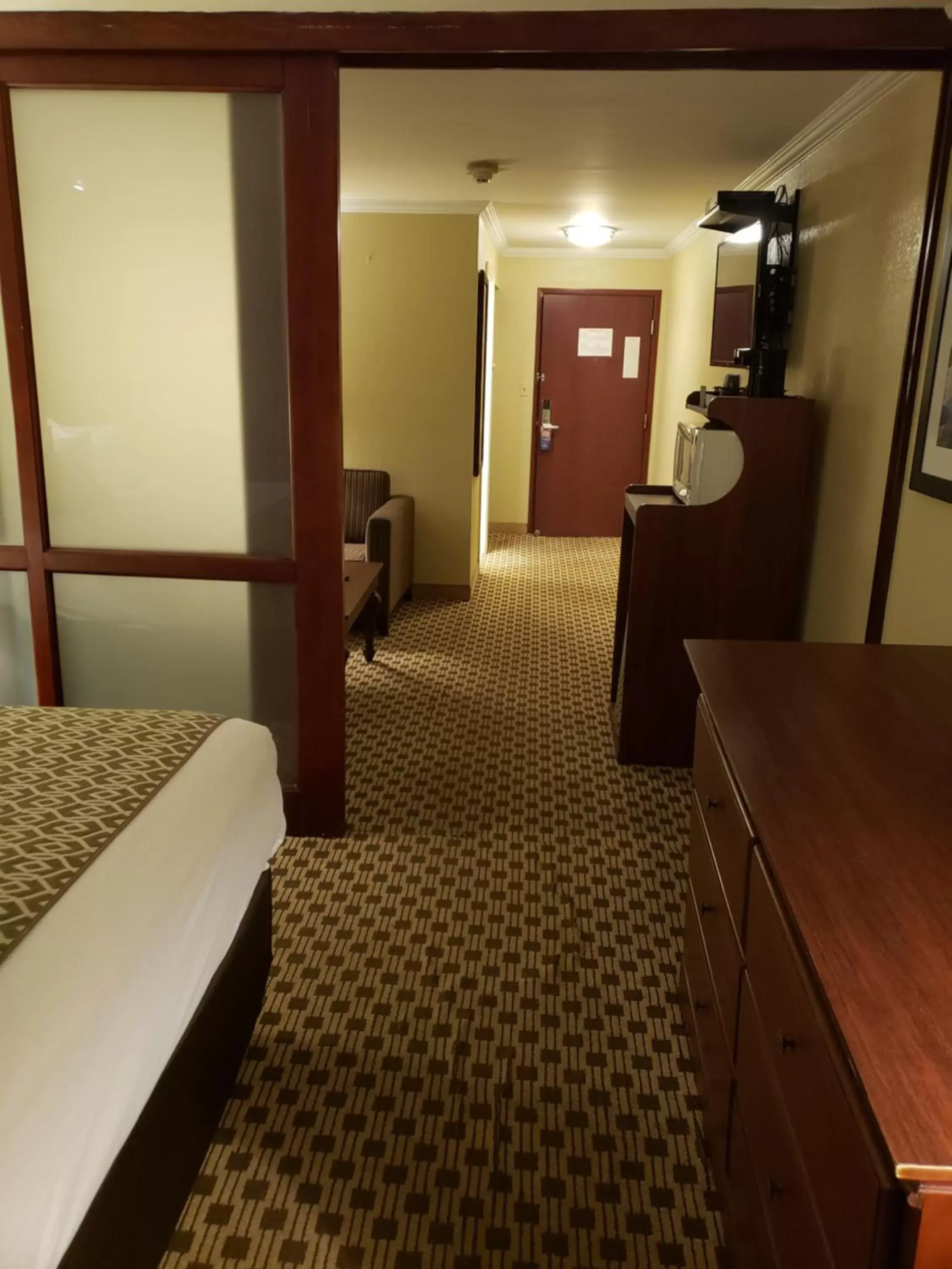 Bedroom, Bed in Baymont by Wyndham Pompton Plains/Wayne Bedroom, Bed in Baymont by Wyndham Pompton Plains/Wayne