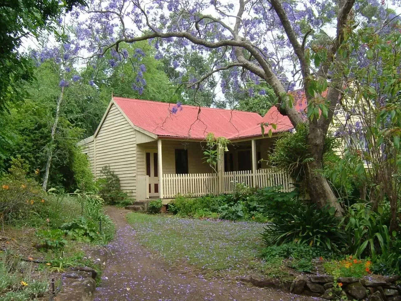 Property Building in Hermitage Cottage