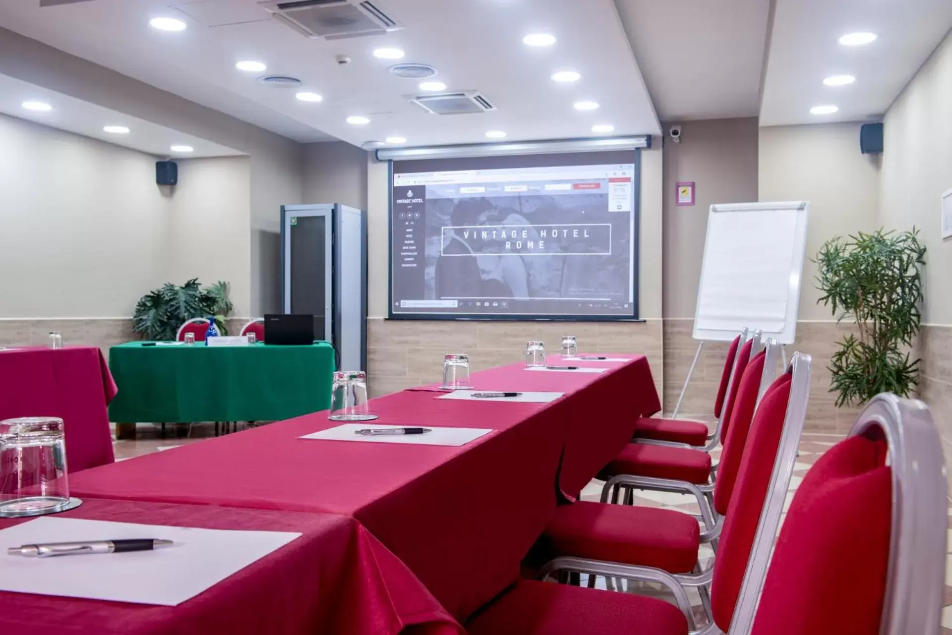 Meeting/conference room in ibis Styles Roma Vintage