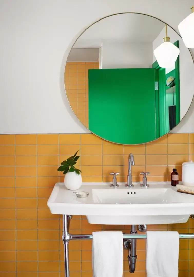 Bathroom in The Ruby Hotel