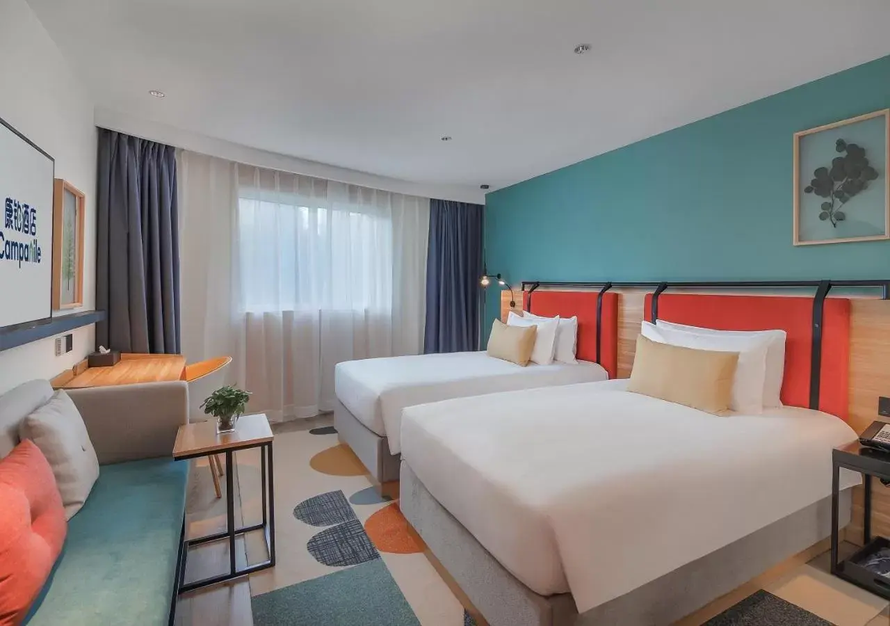Bed in Campanile Shanghai Bund Hotel