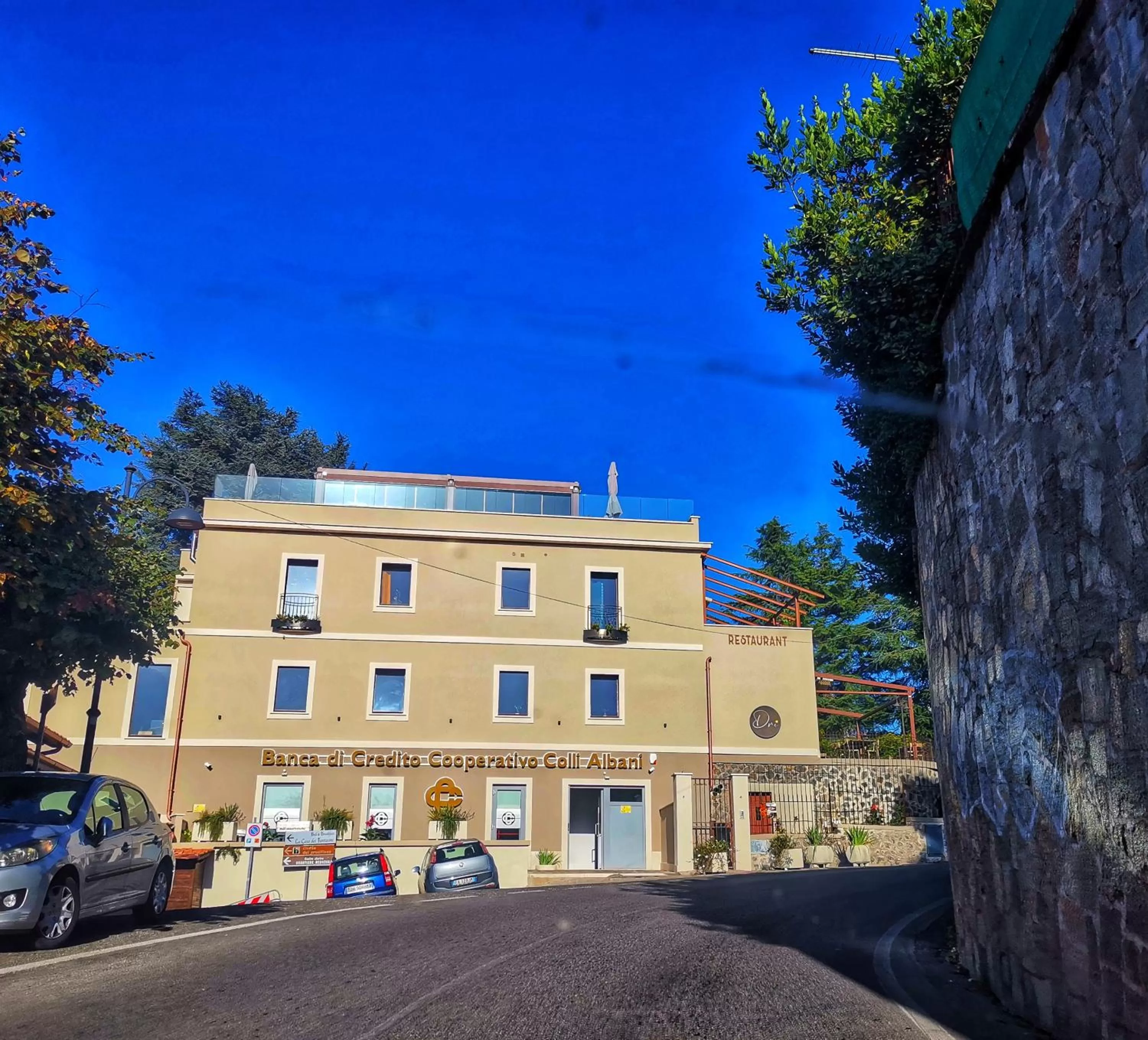 Property building in Drì bed & breakfast
