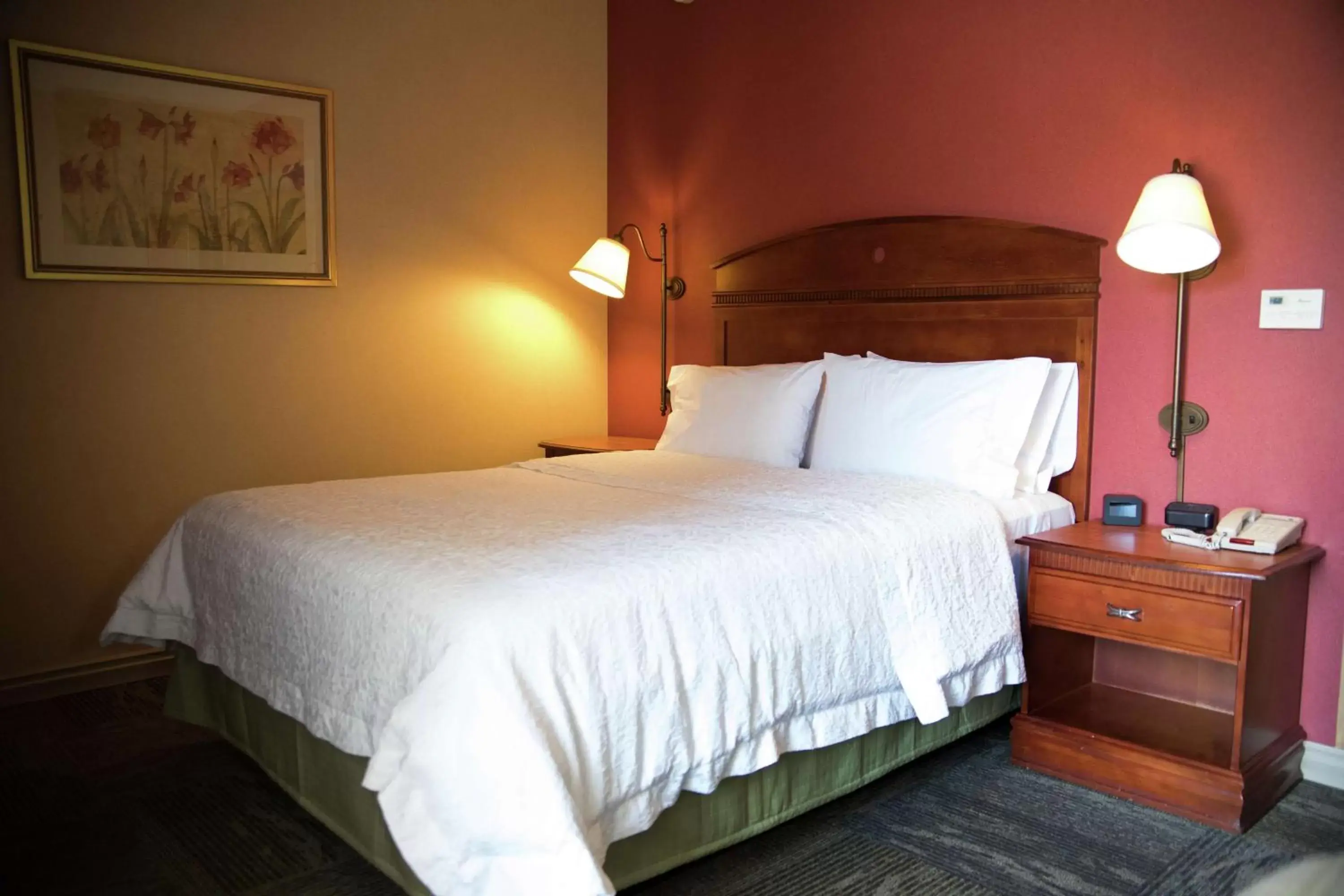Bed in Hampton Inn Mountain Home Bed in Hampton Inn Mountain Home