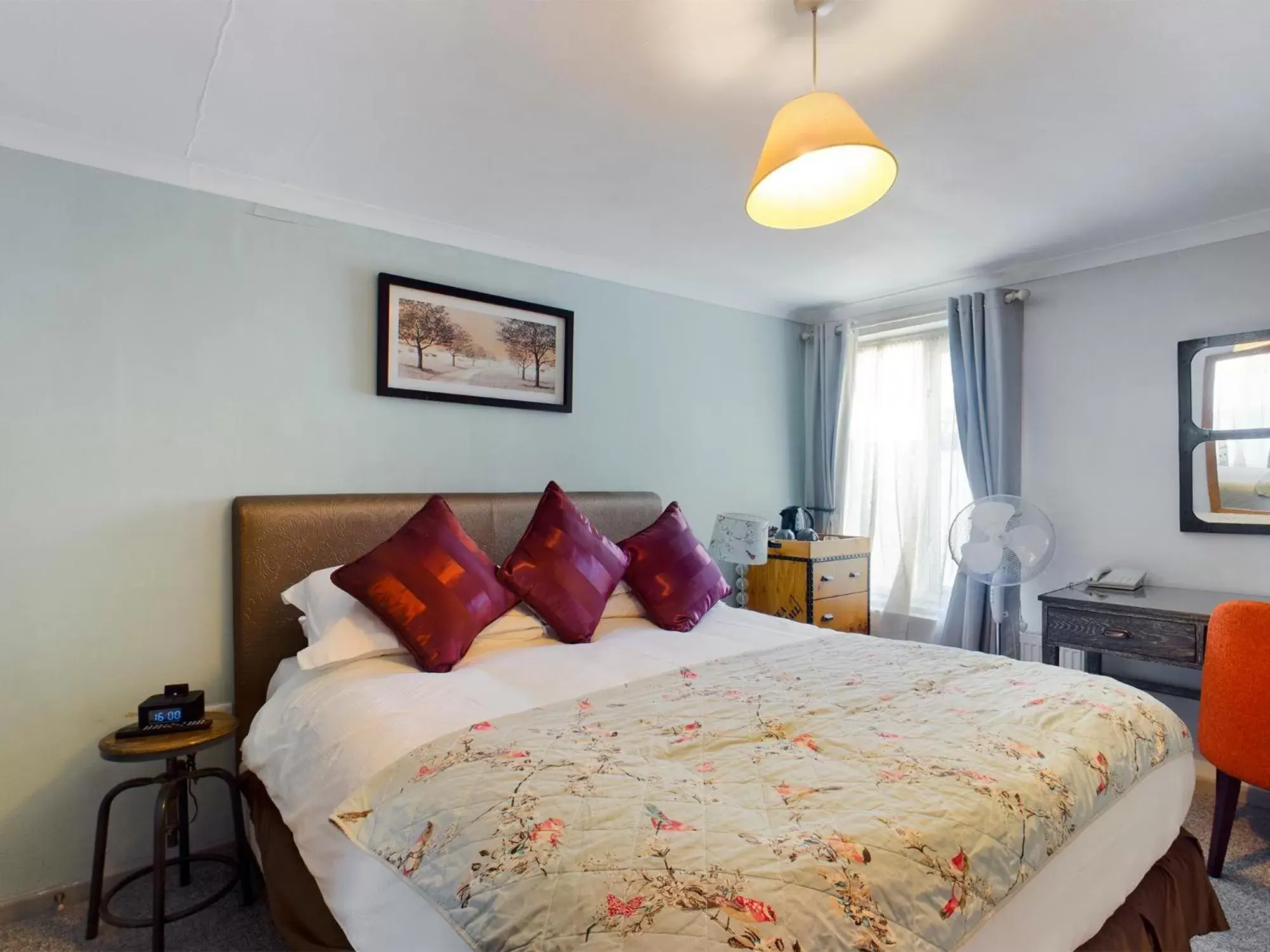 Bedroom, Bed in The Oak House Hotel