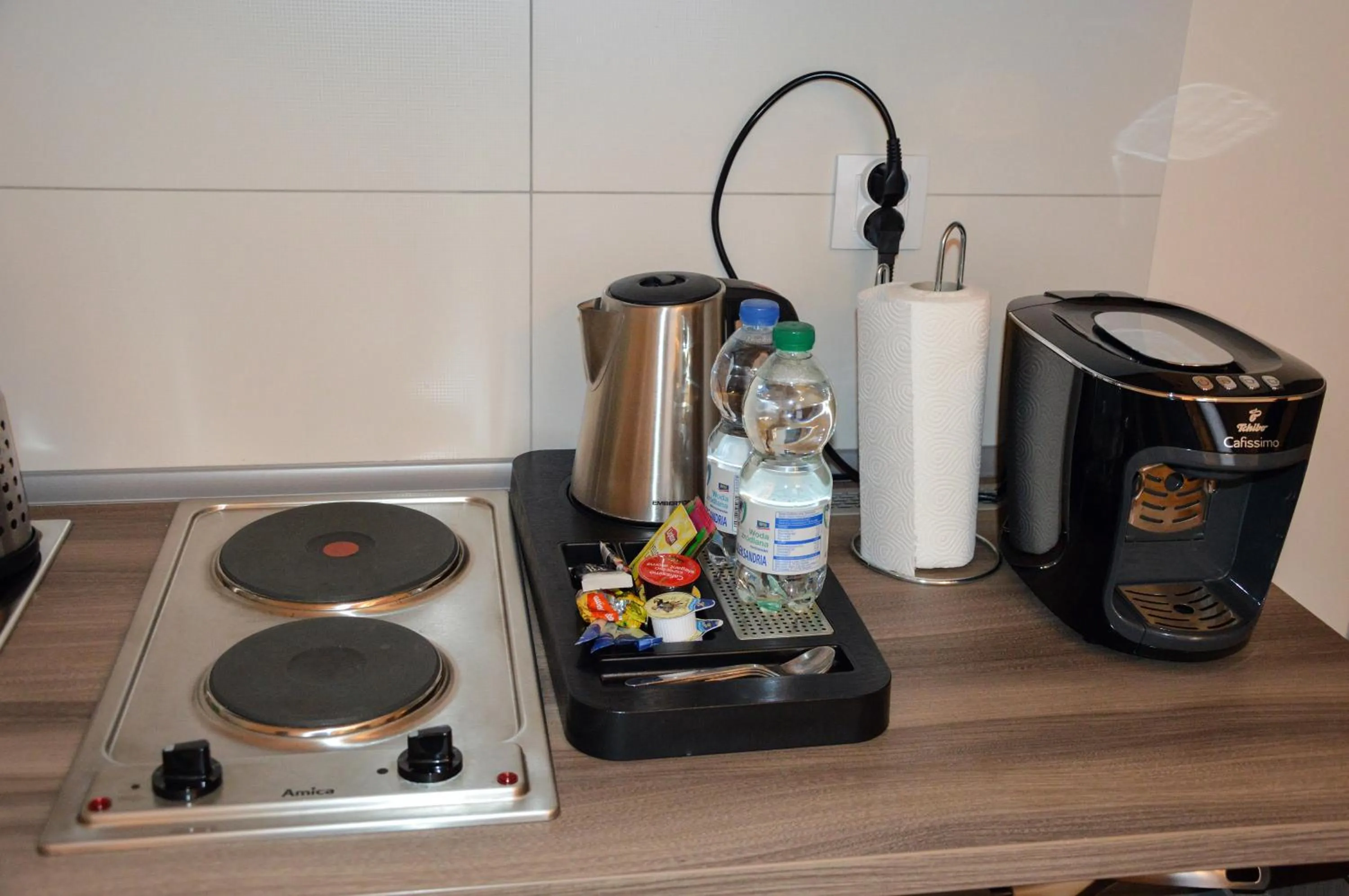 Coffee/tea facilities in Kosmopolita Apartments
