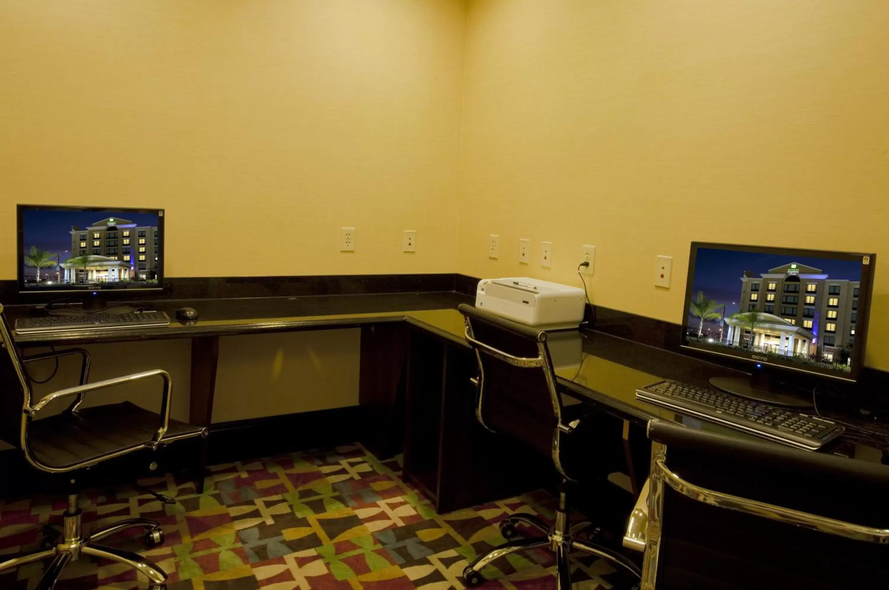 Other, Business Area/Conference Room in Holiday Inn Express-International Drive, an IHG Hotel