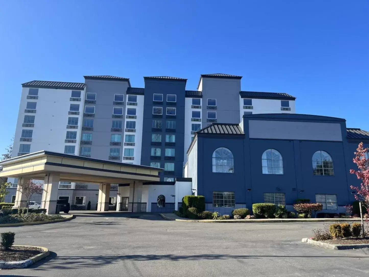 Property Building in Holiday Inn Express Federal Way - Seattle South, an IHG Hotel