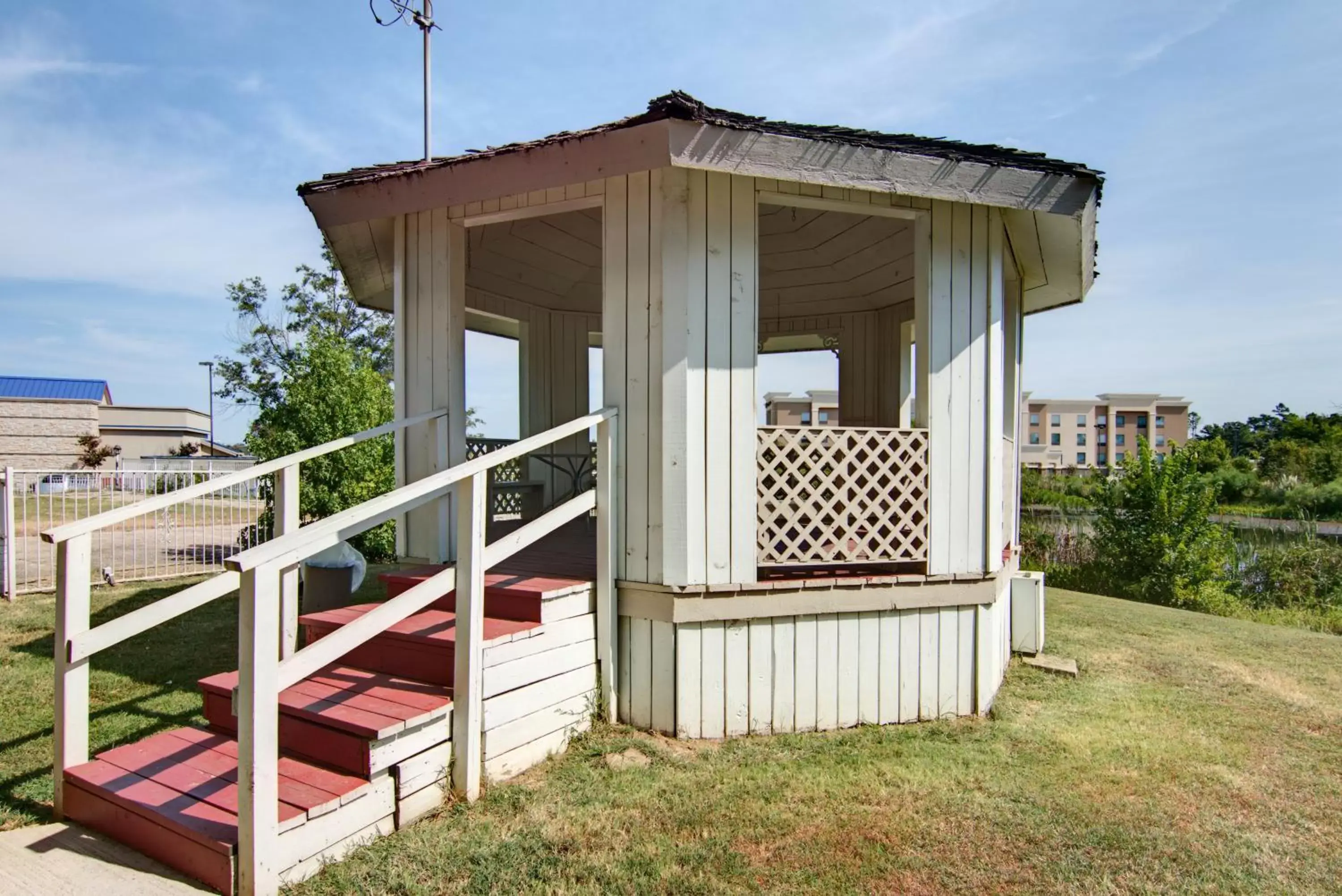 Patio in Motel 6-Mount Pleasant, TX