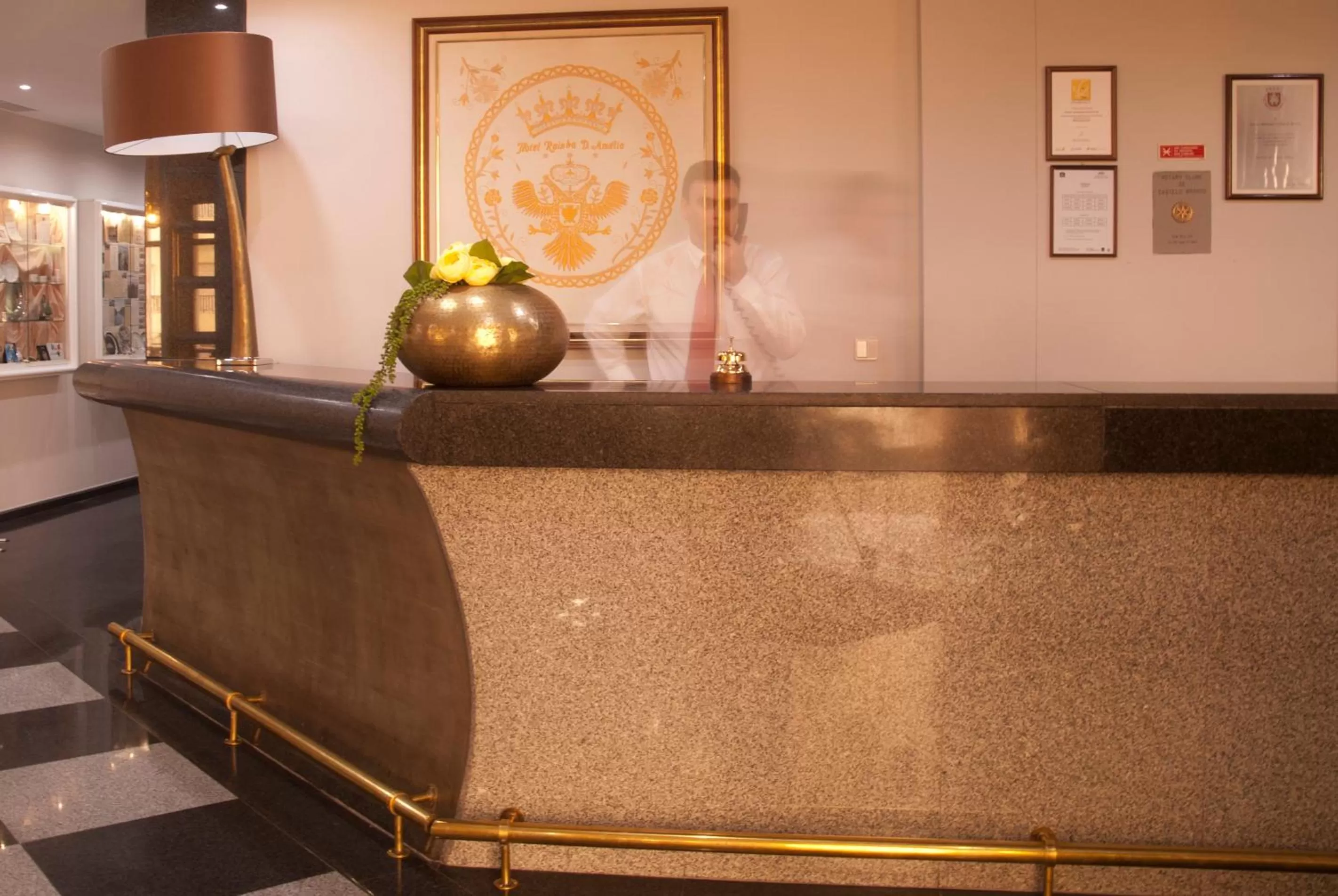 Lobby or reception in Hotel Rainha D. Amélia, Arts & Leisure