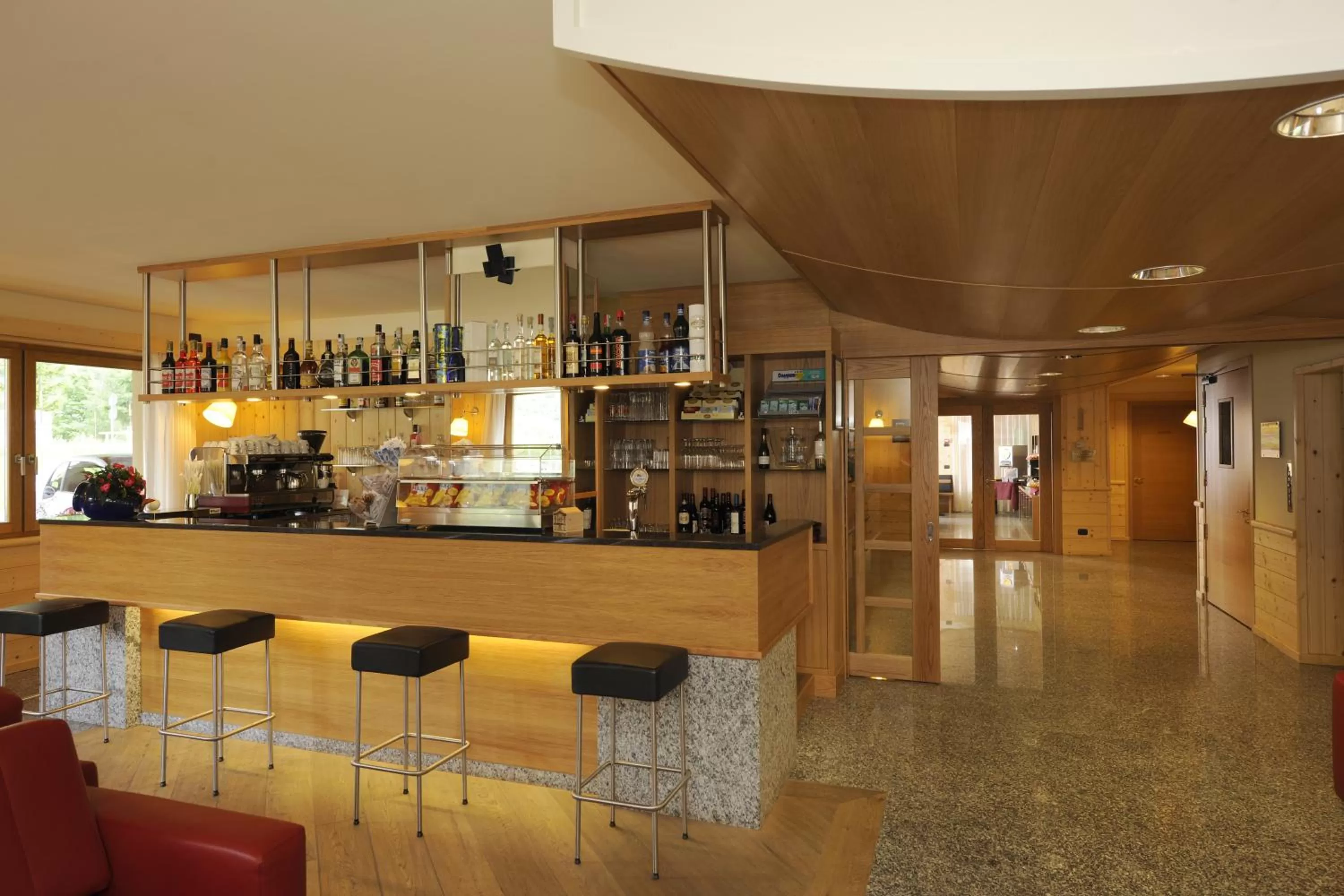 Communal lounge/ TV room in Hotel Garni Pegrà