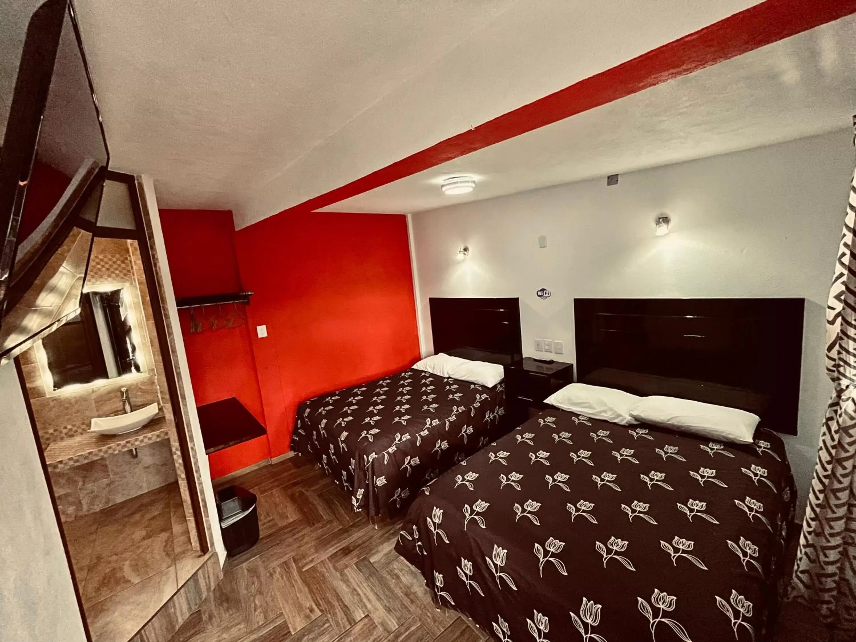 Photo of the whole room, Bed in HOTEL LA GRAN MANZANA