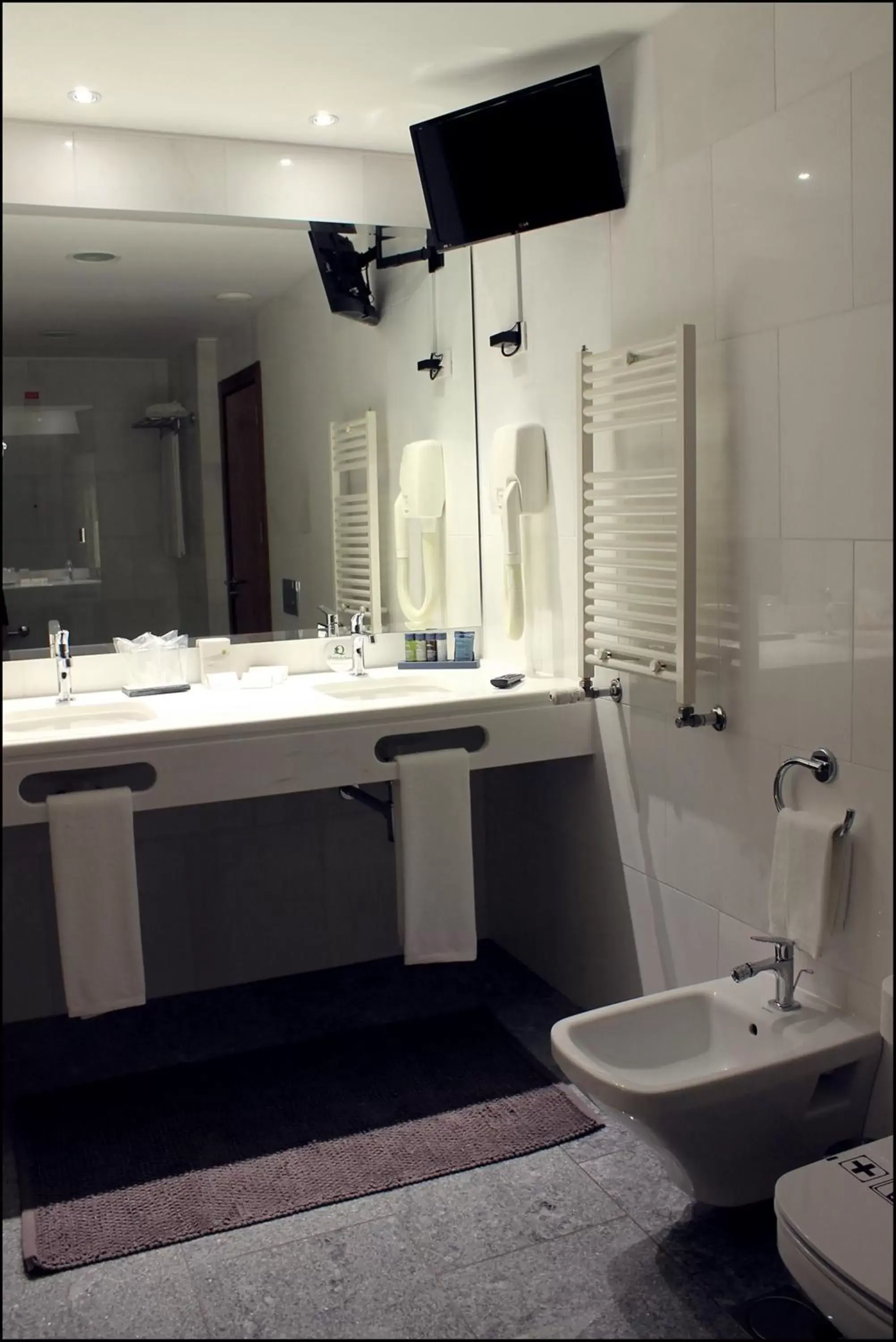 Bathroom in BIO Hotel - Hotel Quinta da Serra