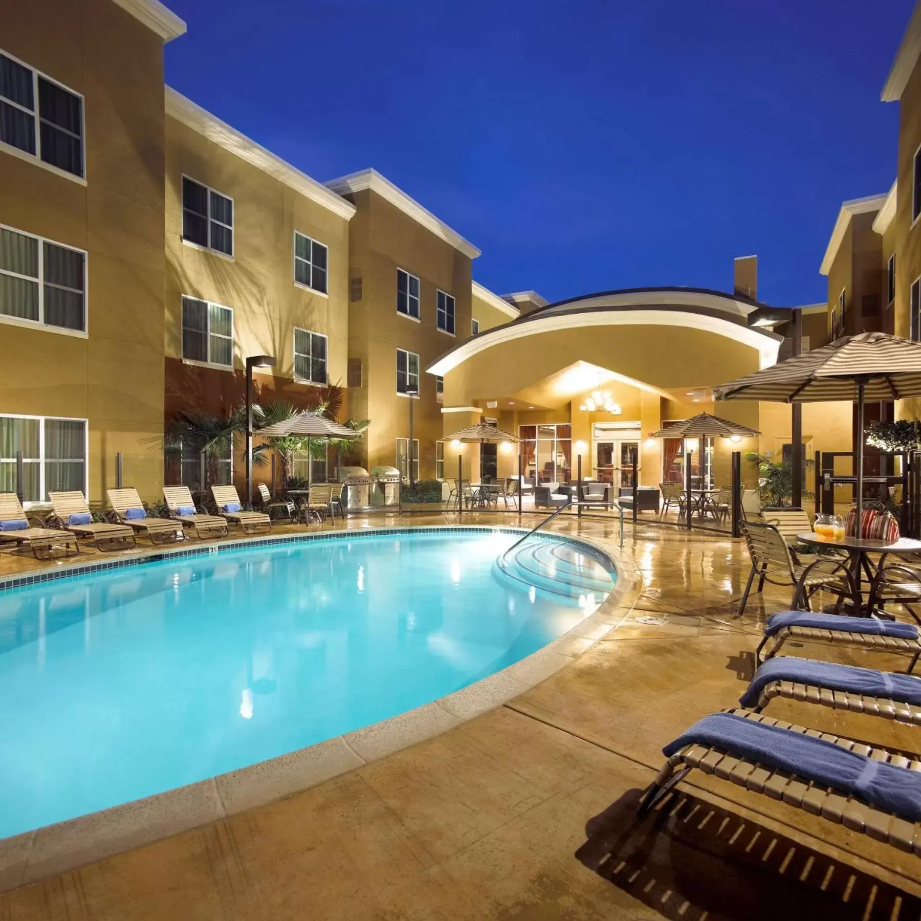 Pool view, Property Building in Homewood Suites by Hilton Carlsbad-North San Diego County