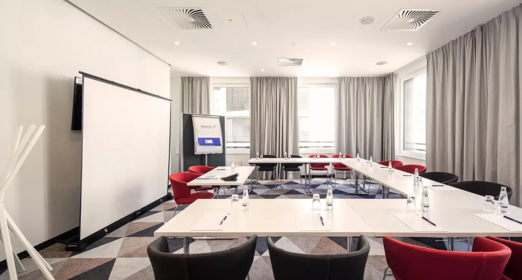 Meeting/conference room in Holiday Inn Express Munich City West, an IHG Hotel