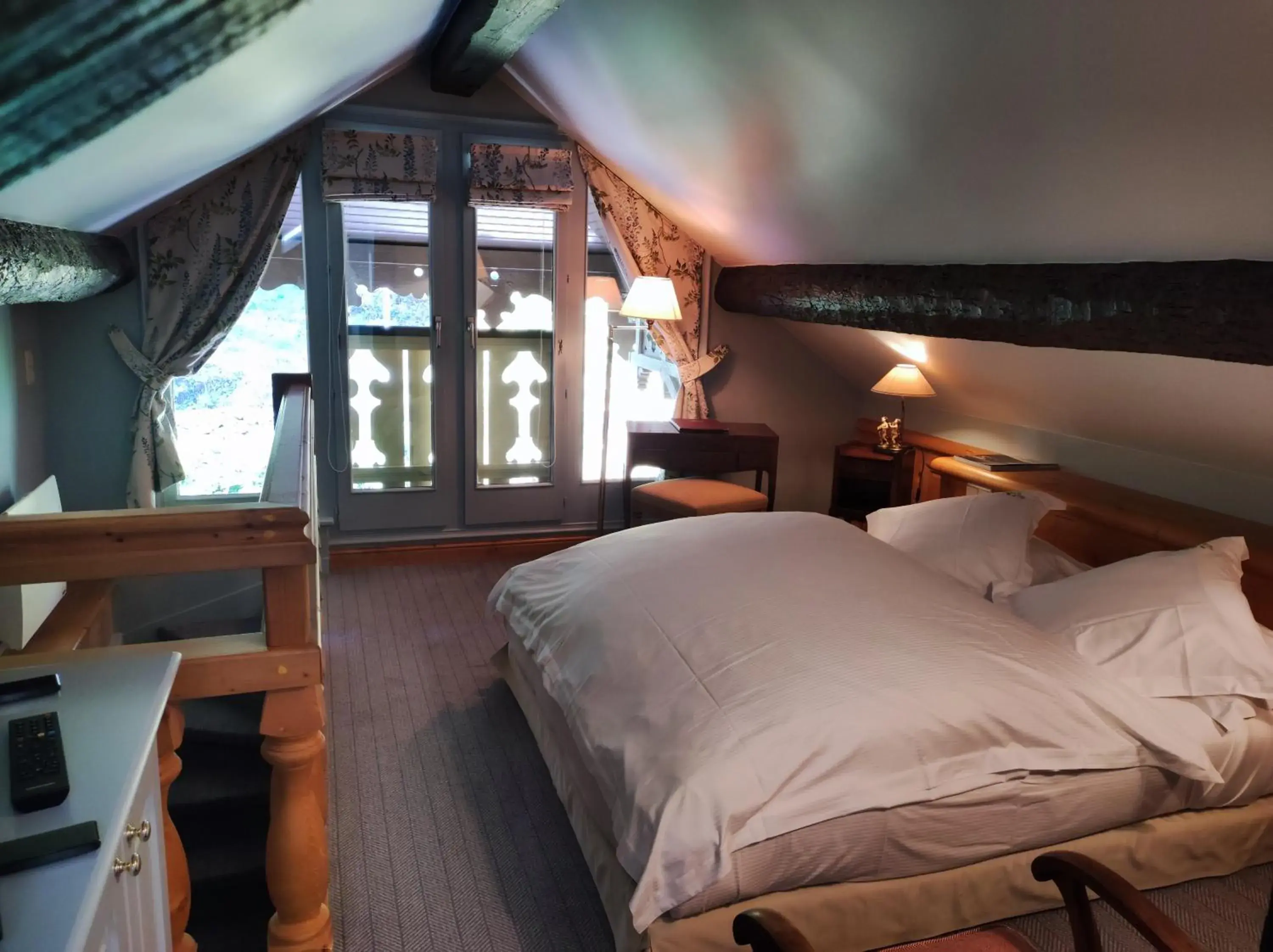 Bed in Le Manoir Au Lac