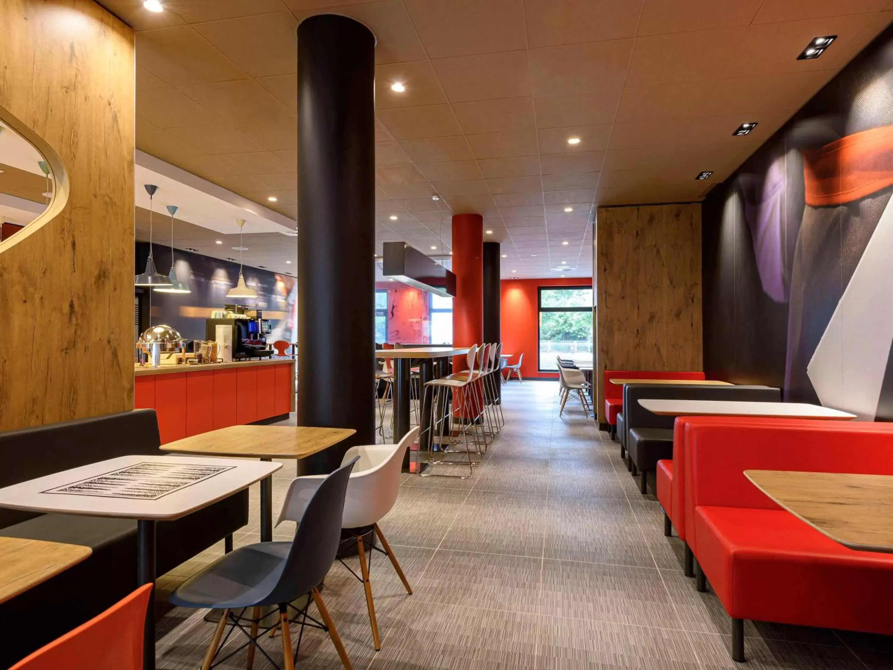 Restaurant/Places to Eat in ibis Regensburg Zentrum