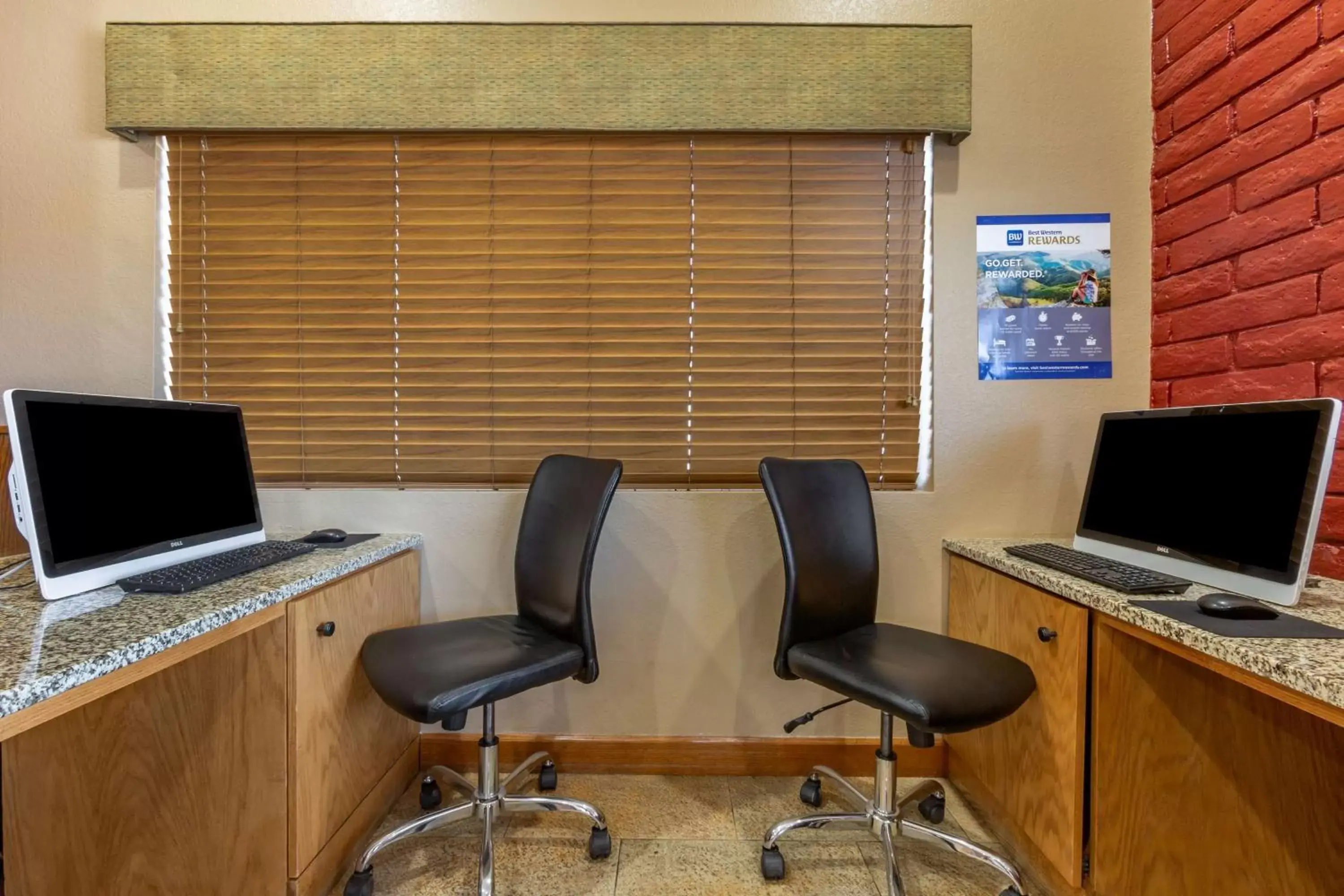 Business facilities, Business Area/Conference Room in Best Western Canyon De Chelly Inn