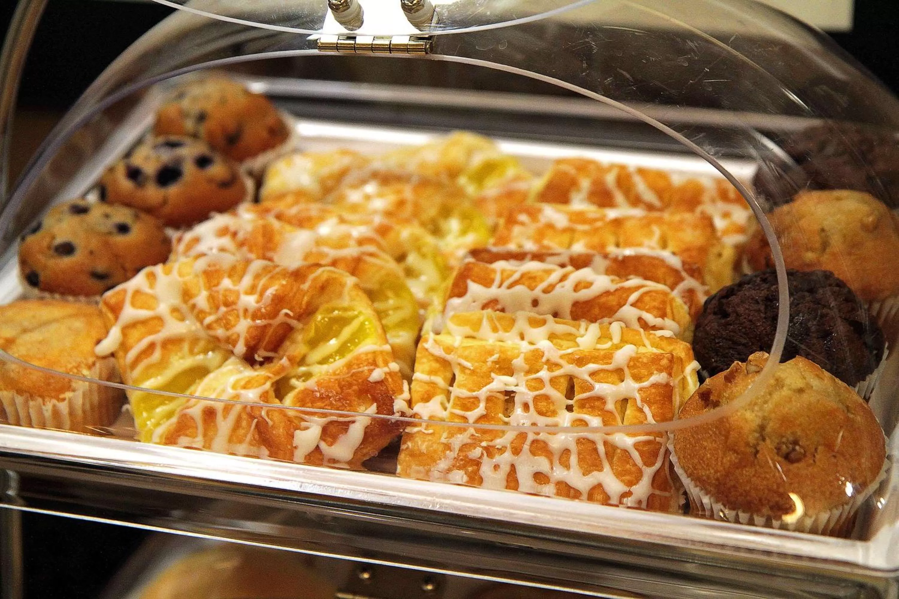 Restaurant/places to eat in Hampton Inn Fremont