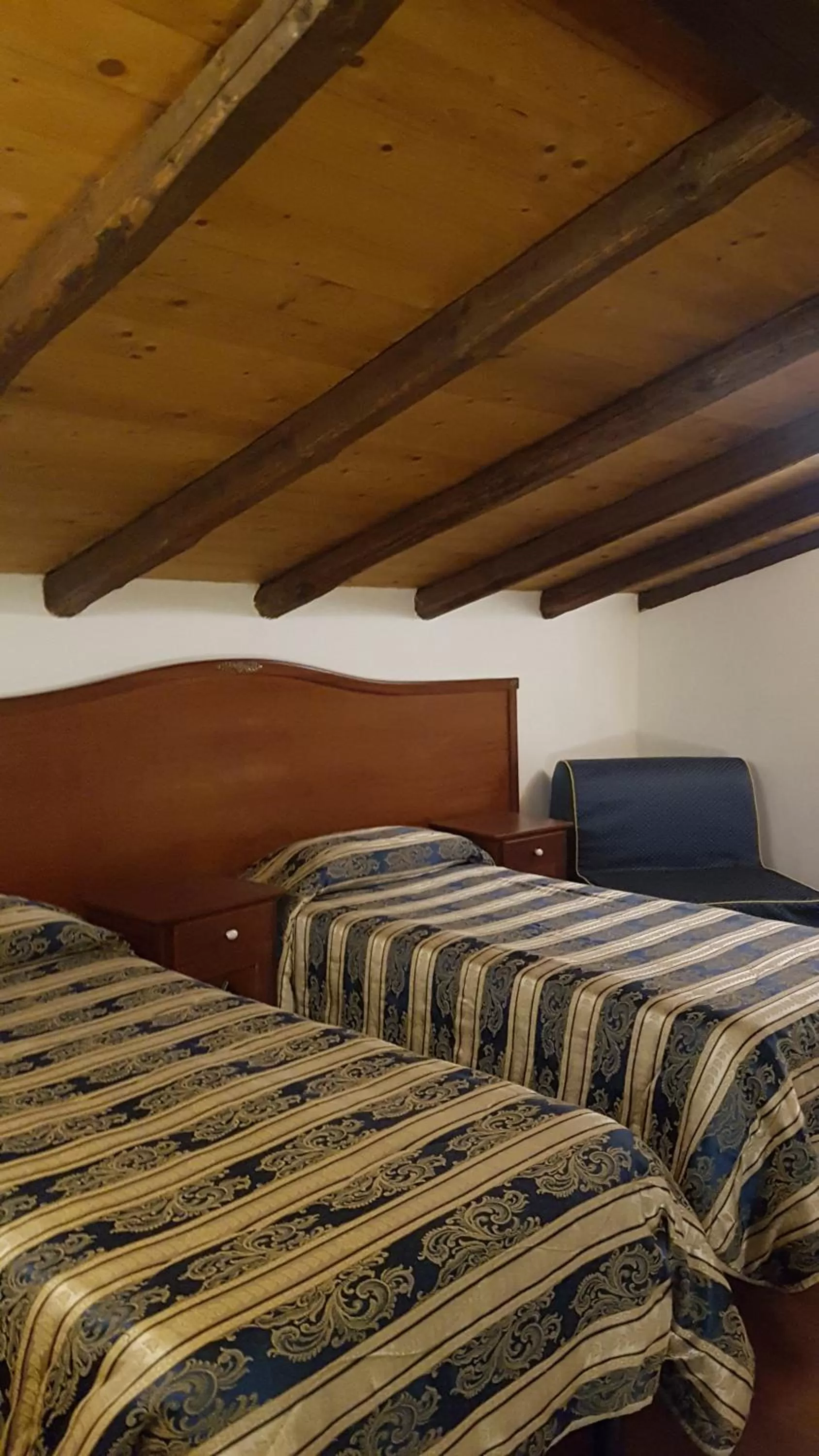 Bedroom, Bed in Hotel Sangiuliano 132 centro storico Catania