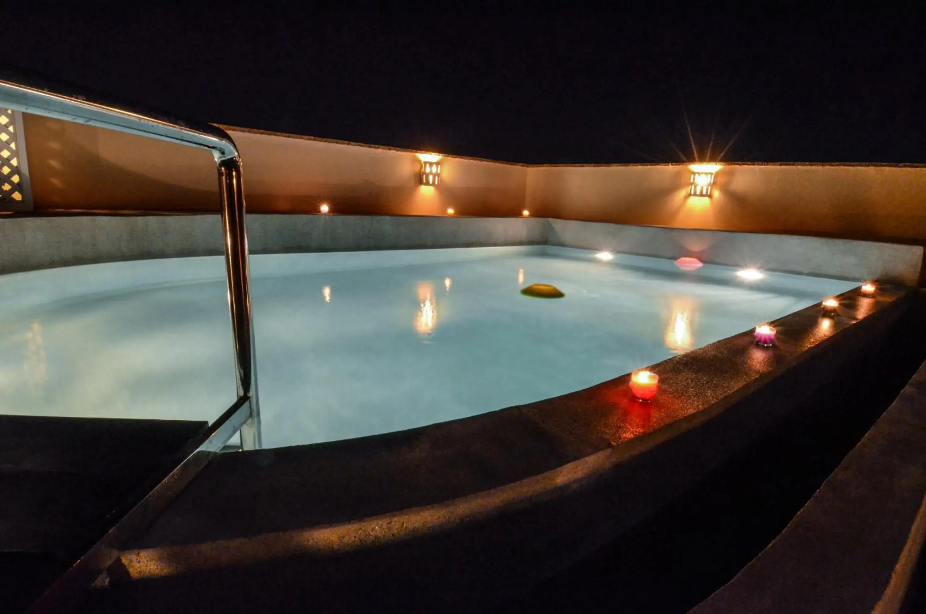 Night, Swimming Pool in Riad Ayni