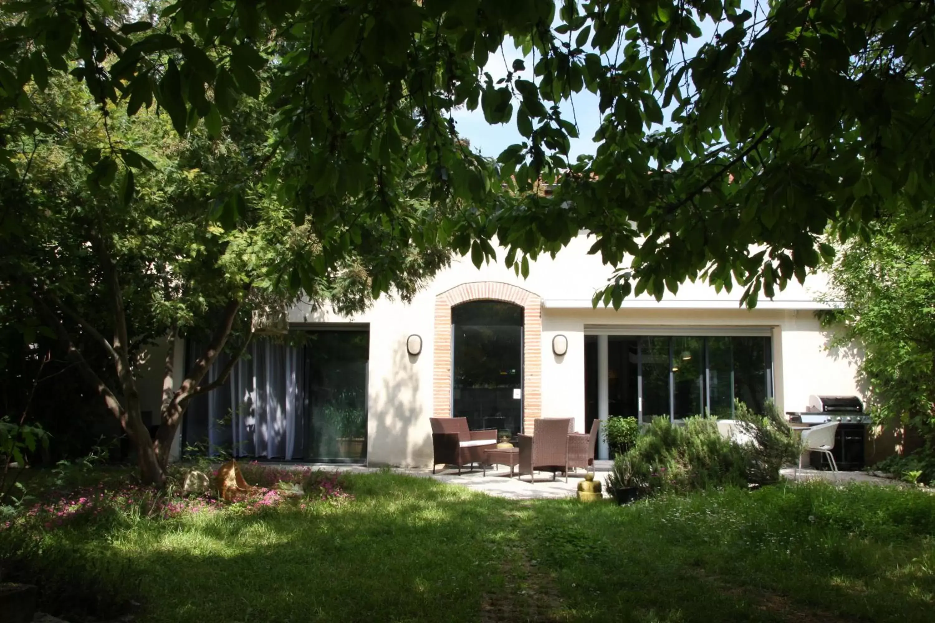 Garden in La Closerie aux Violettes - Maison d'hôtes