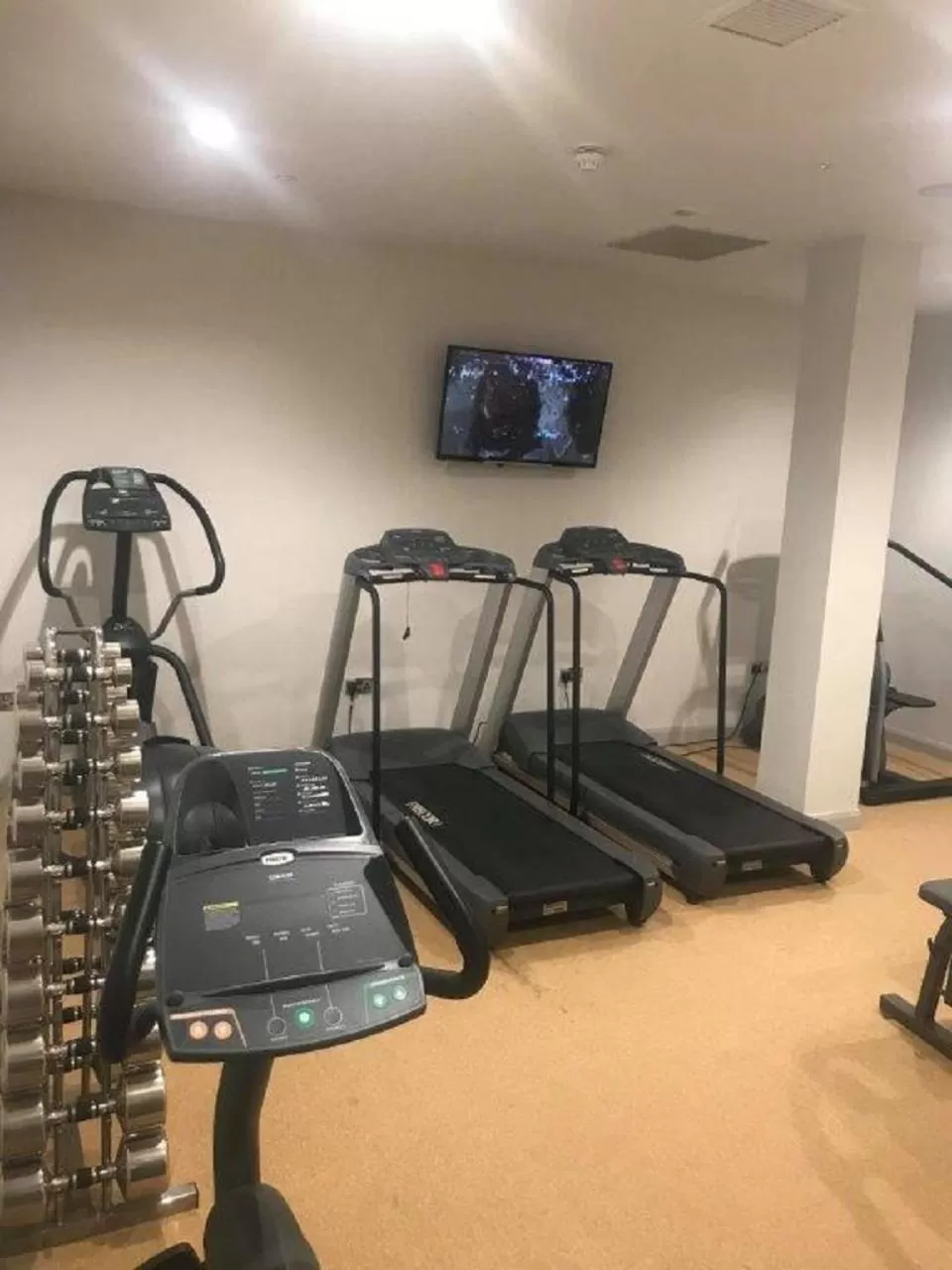 Fitness centre/facilities in Maldron Hotel Sandy Road Galway