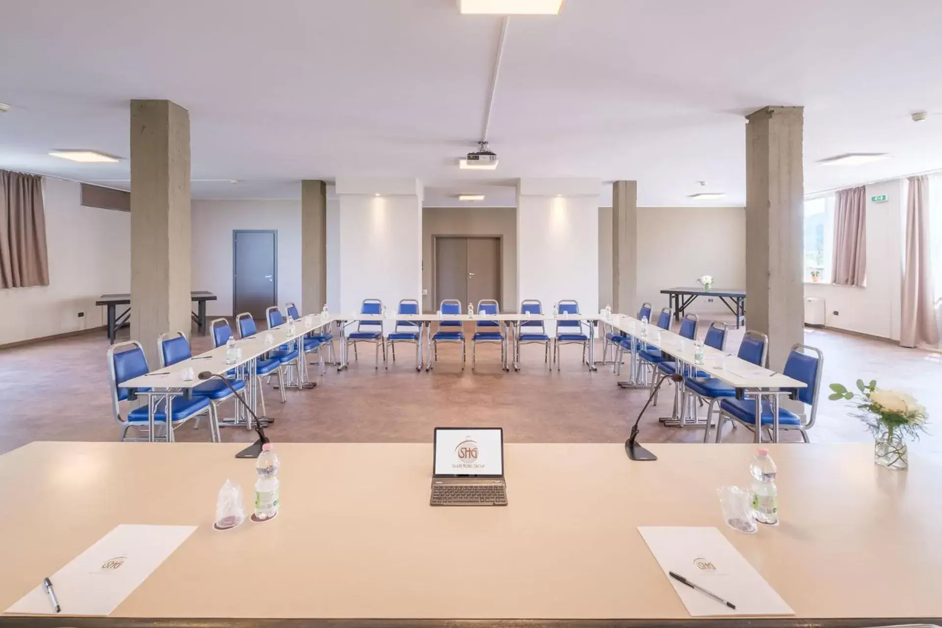 Meeting/conference room in SHG Hotel Bologna