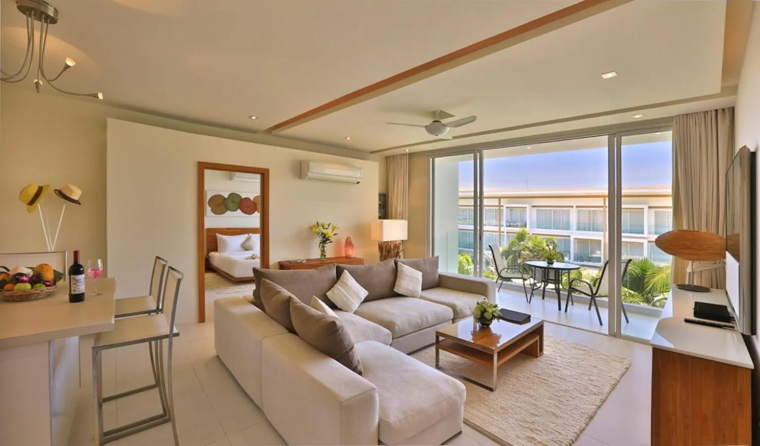 Coffee/tea facilities in Chi Samui Resort