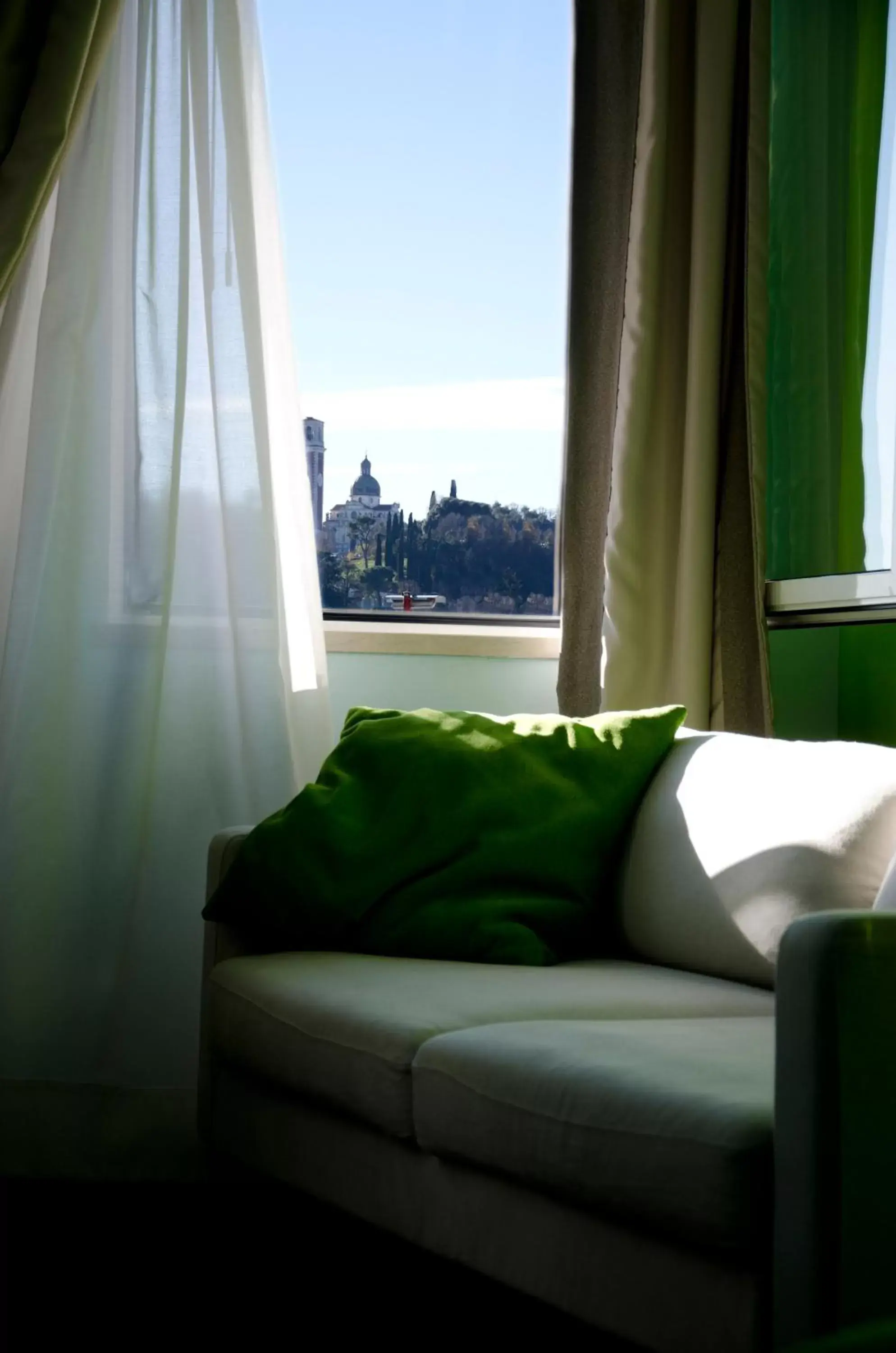 View (from property/room) in Key Hotel View (from property/room) in Key Hotel