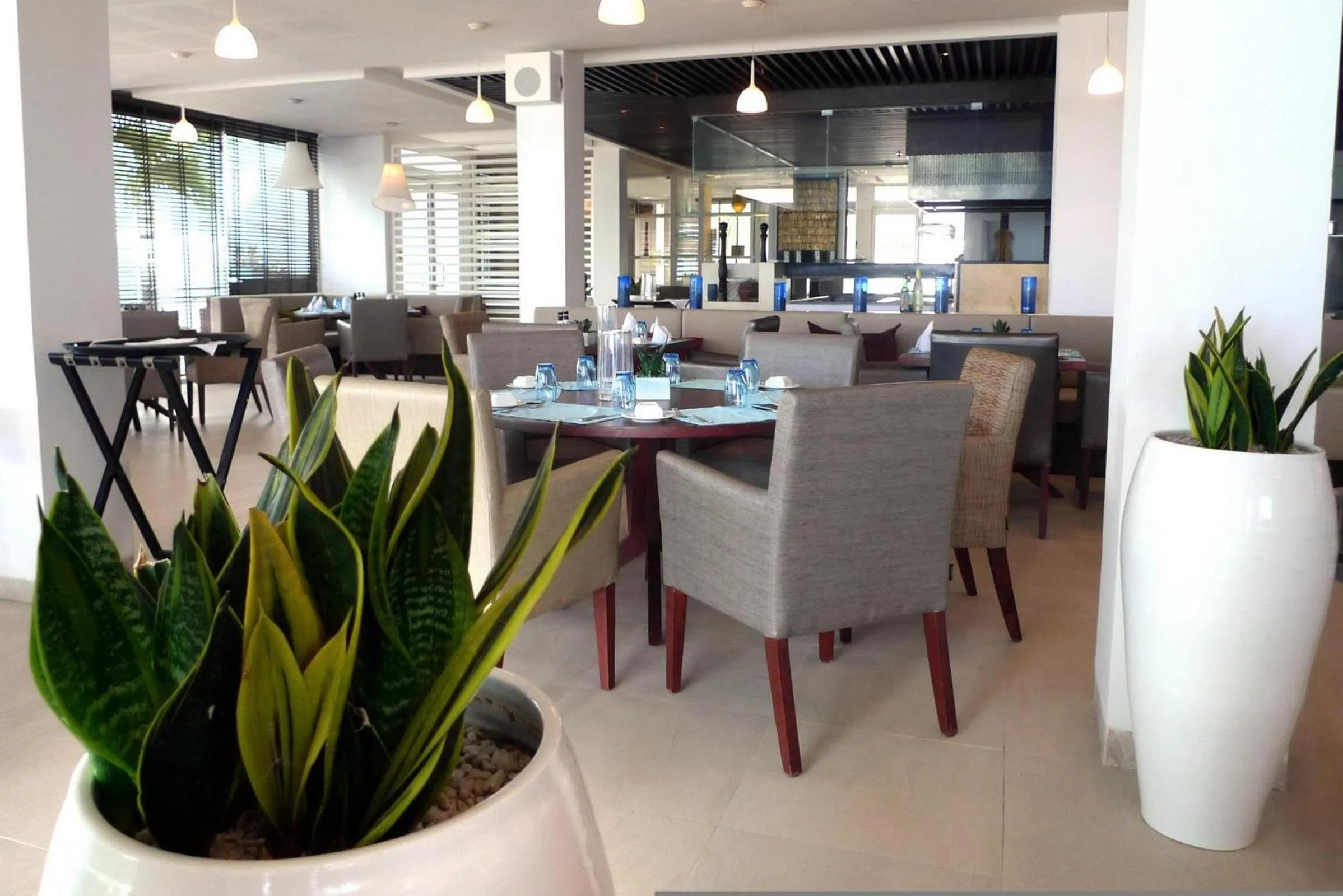 Restaurant/places to eat in Mövenpick Hotel Gammarth Tunis