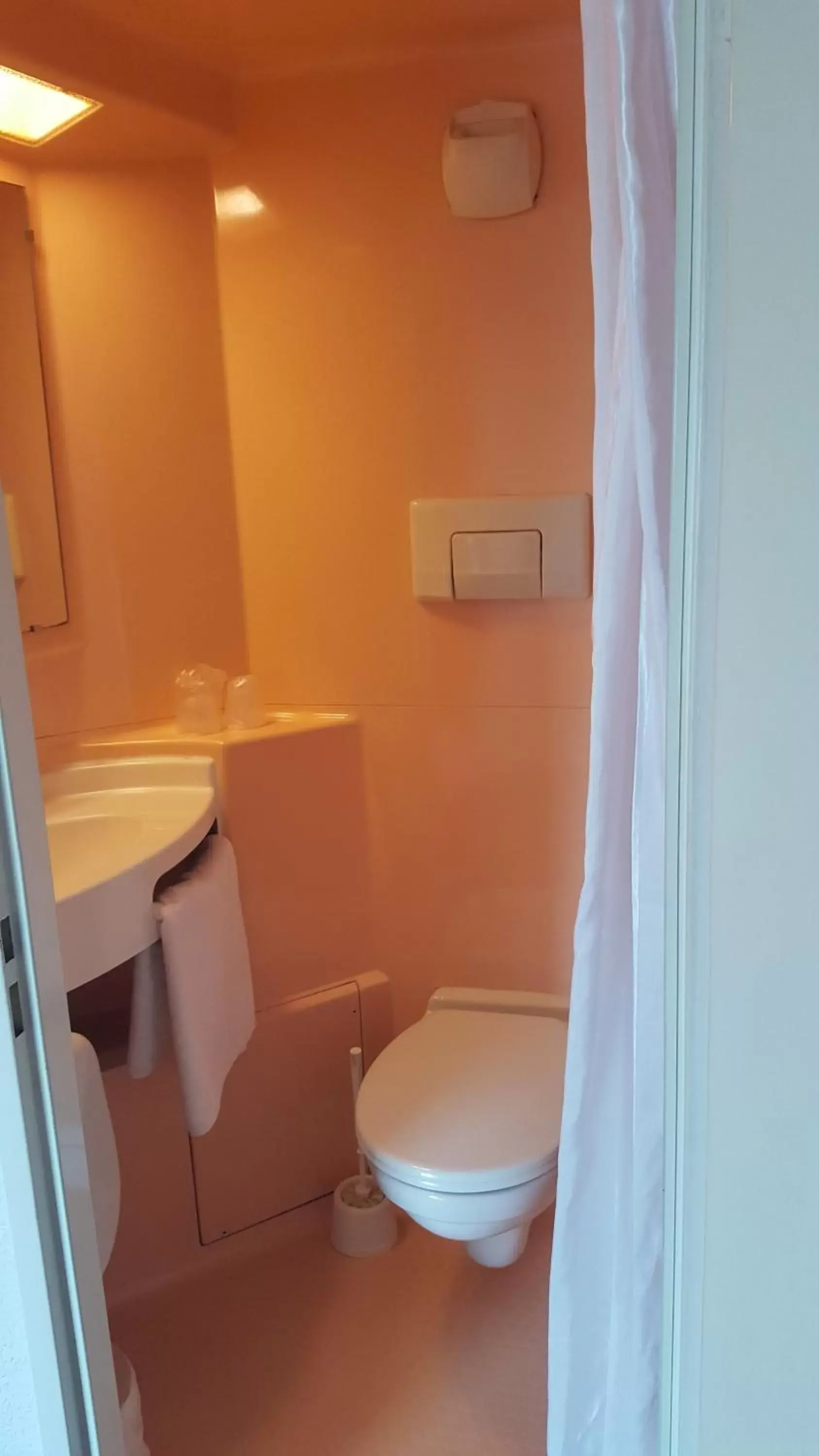 Toilet, Bathroom in Premiere Classe Deauville Touques