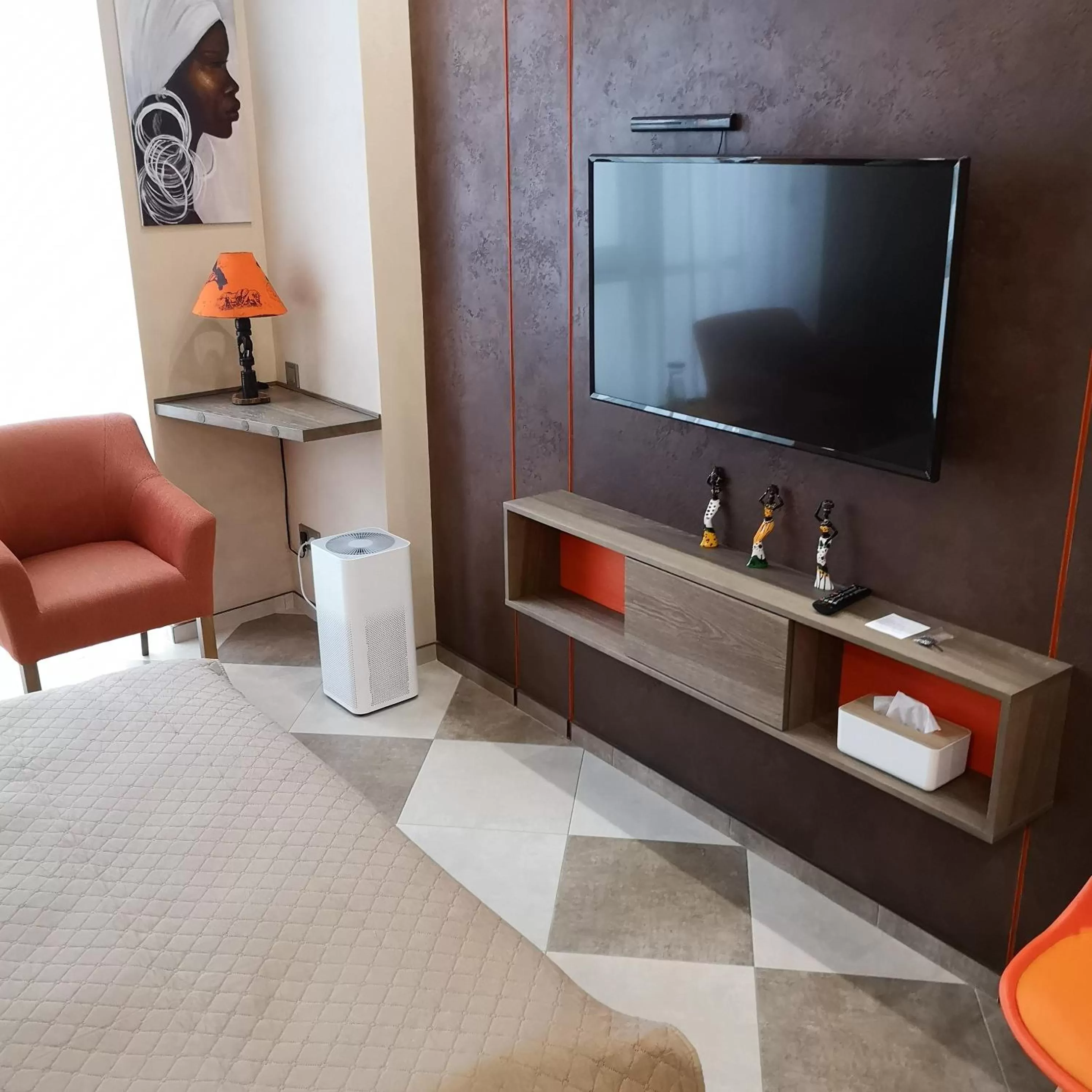 TV and multimedia in ACCOMMODO192