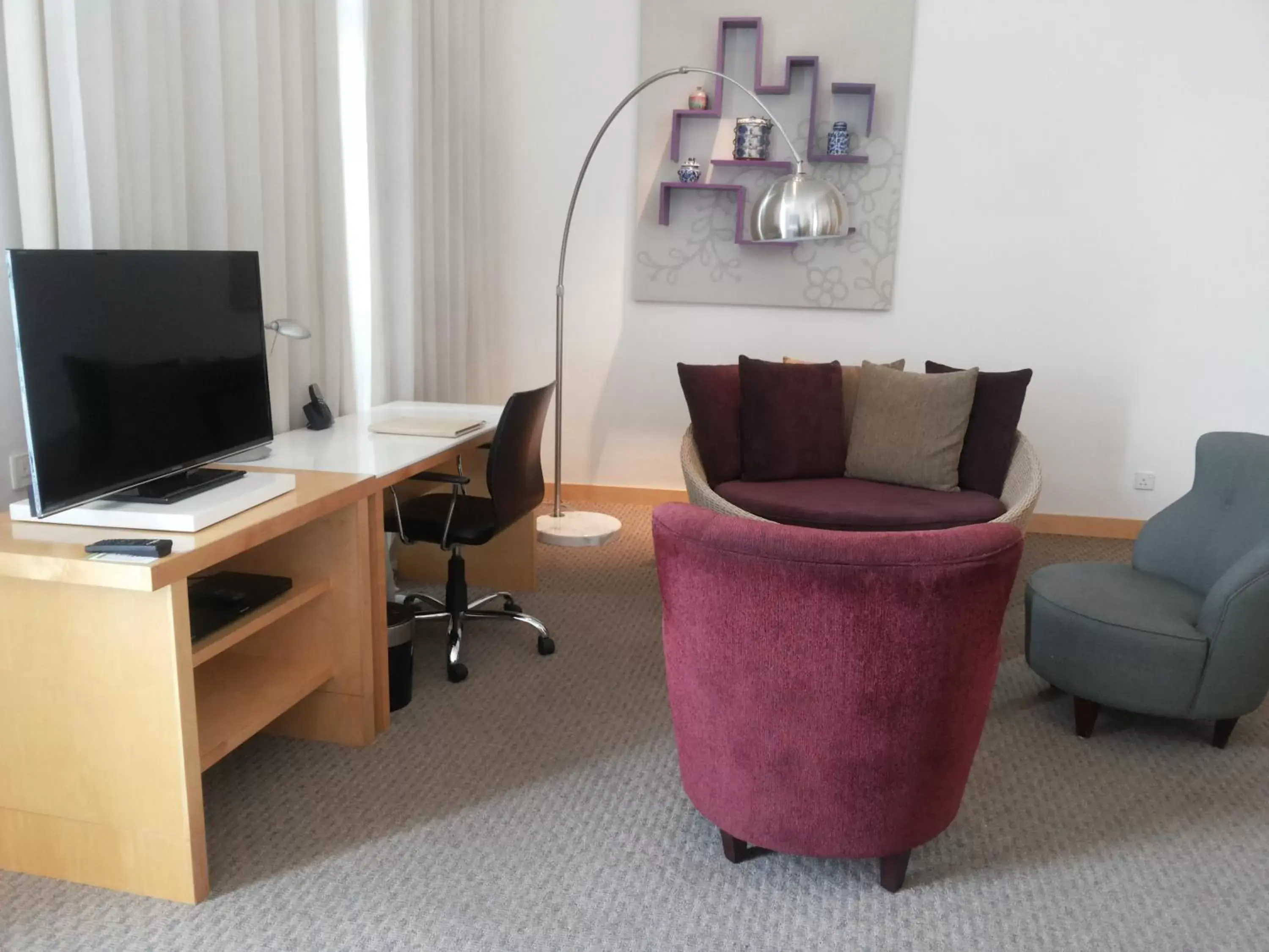 Seating area, TV/Entertainment Center in Hotel Capitol Kuala Lumpur