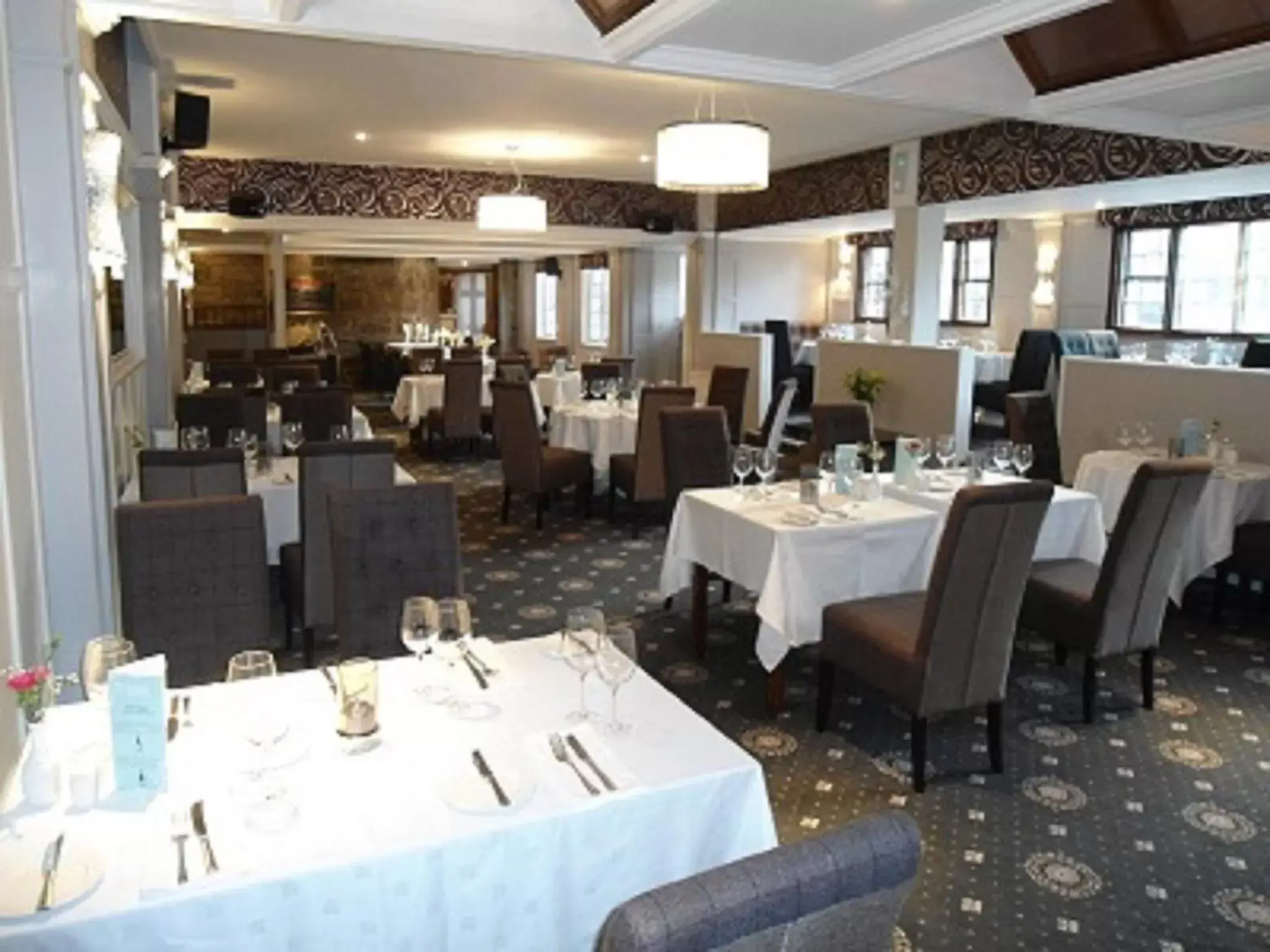 Food, Restaurant/Places to Eat in Park Hotel