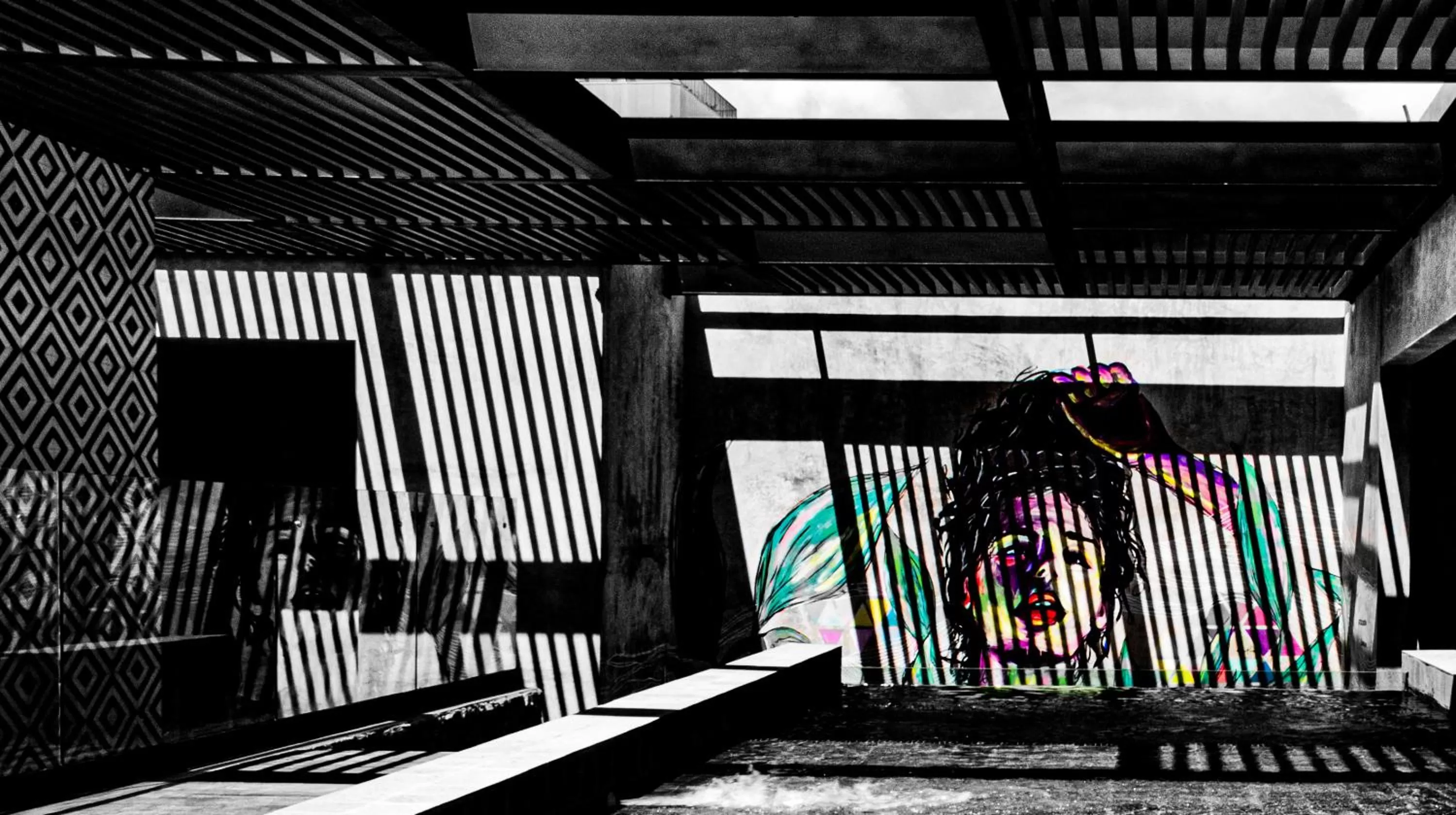 Pool view in Diez Diez Collection