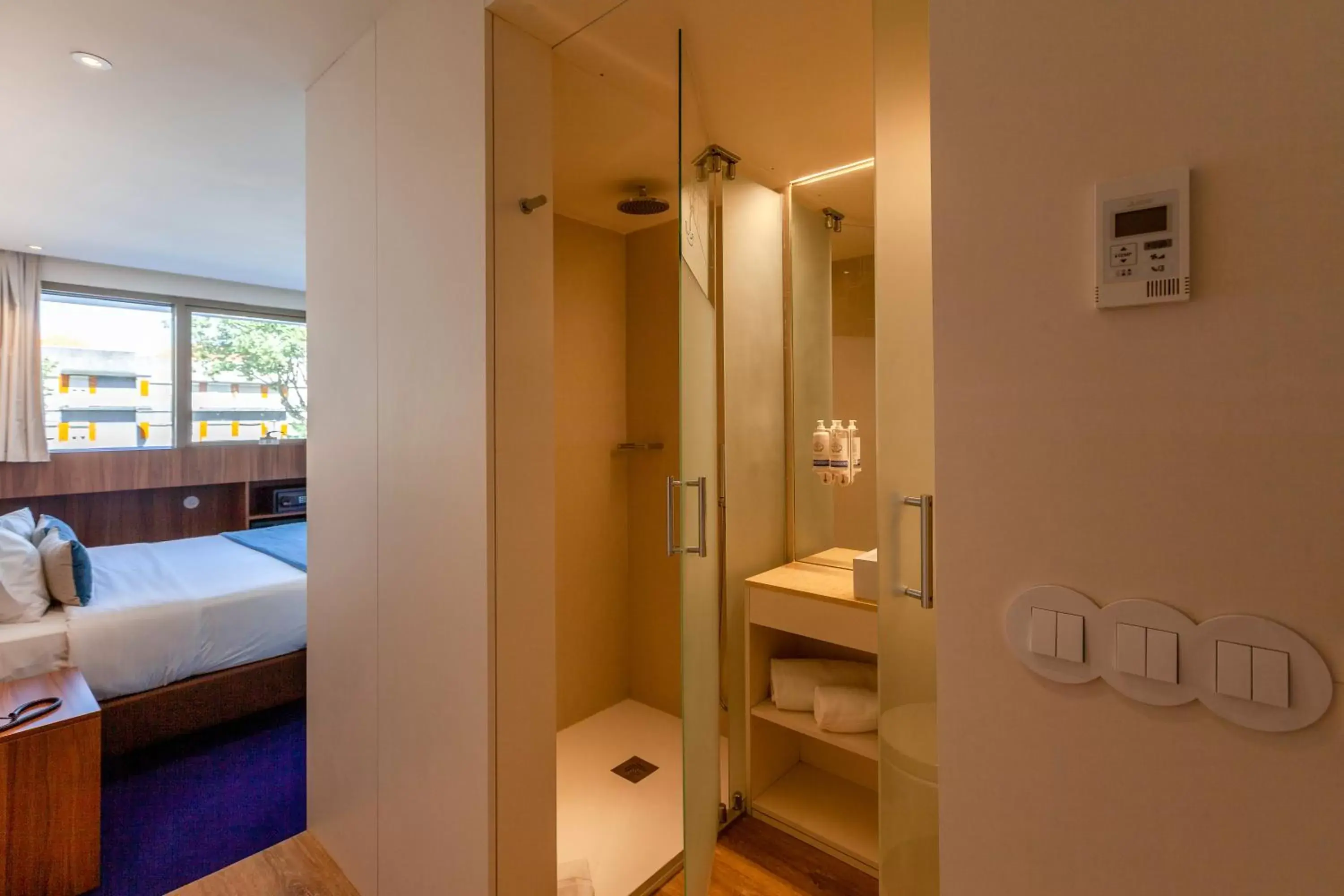 Bathroom in Sea Porto Hotel