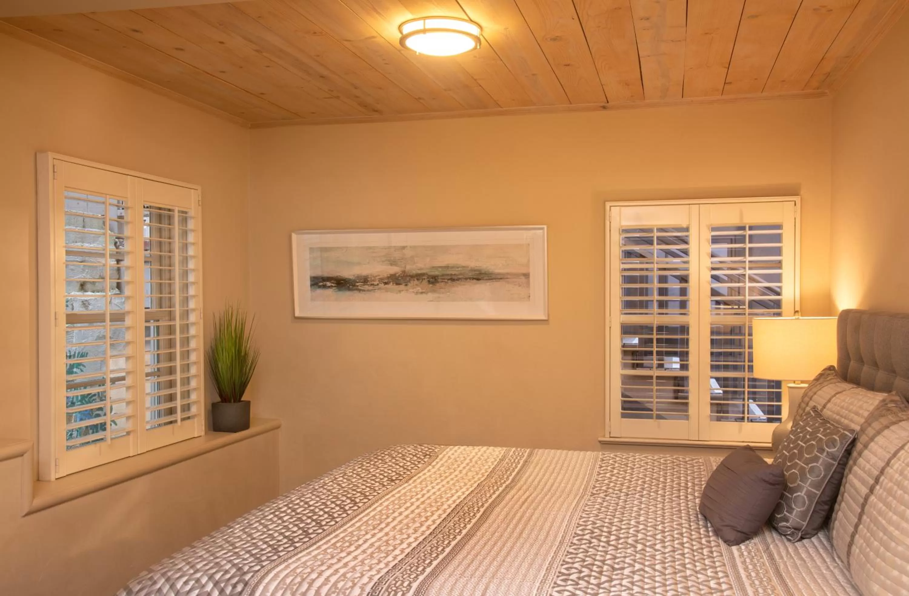 Bedroom in Carmel Country Inn