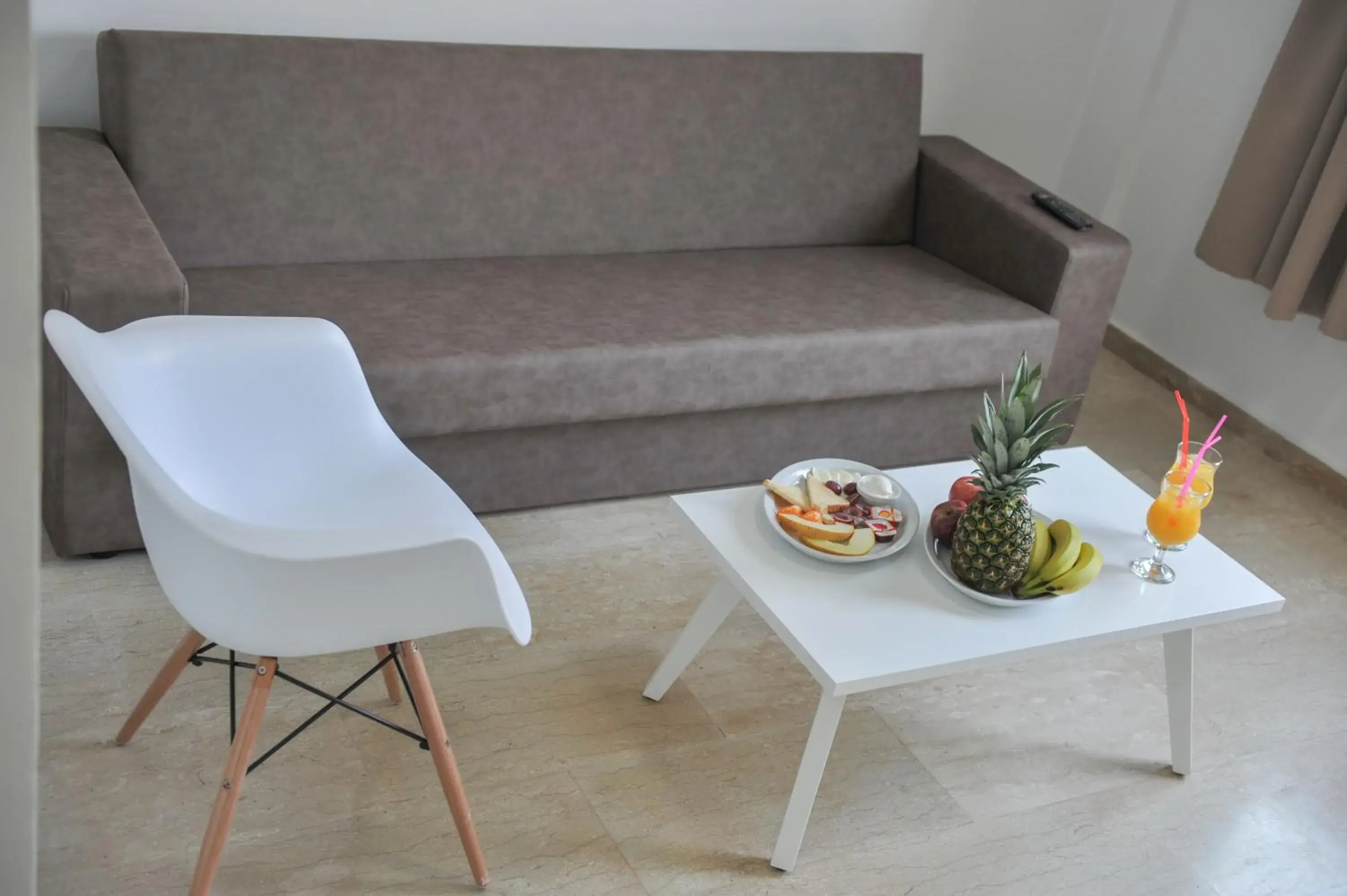 Living room, Seating Area in Fedrania Gardens Hotel