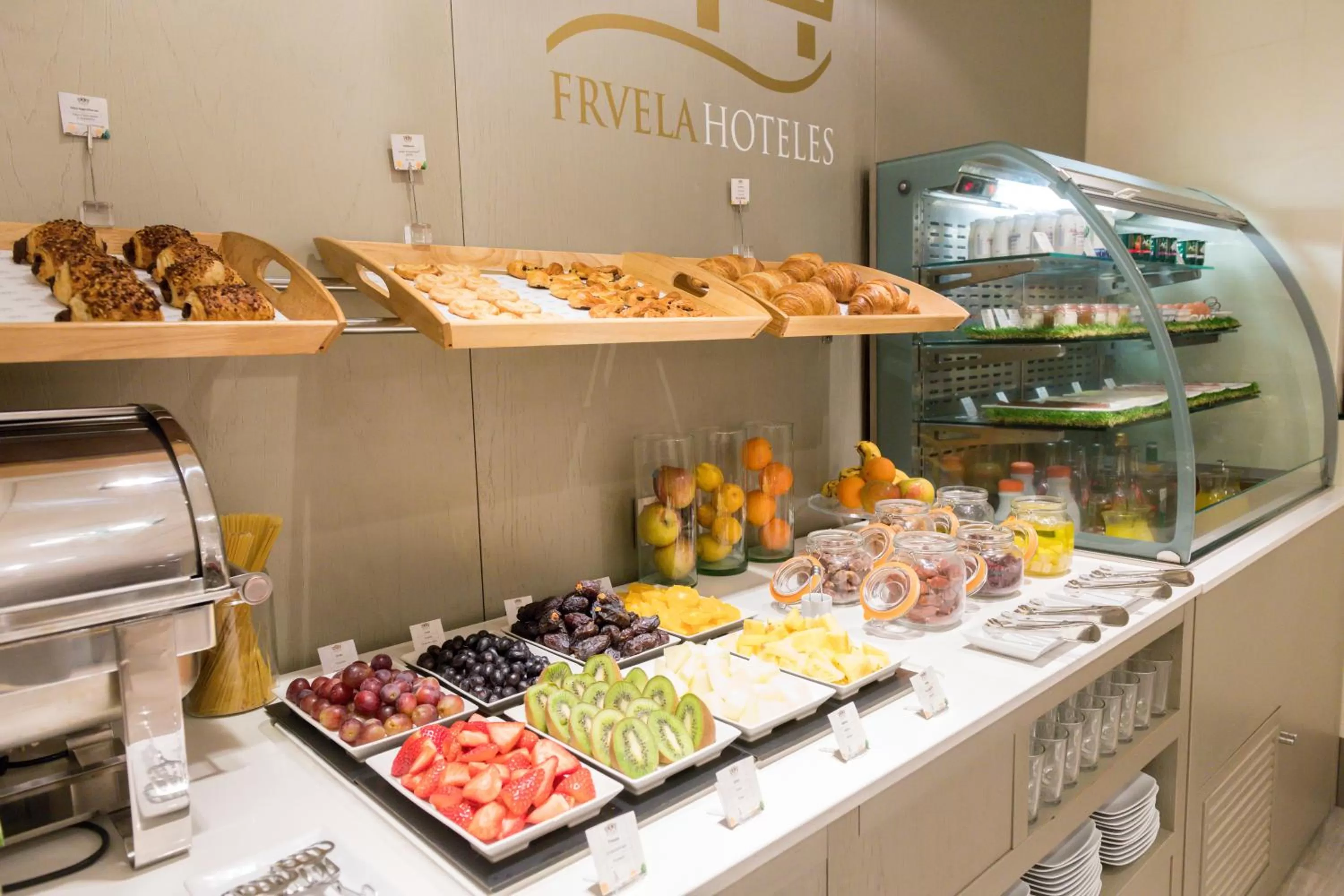 Breakfast in Hotel Fruela