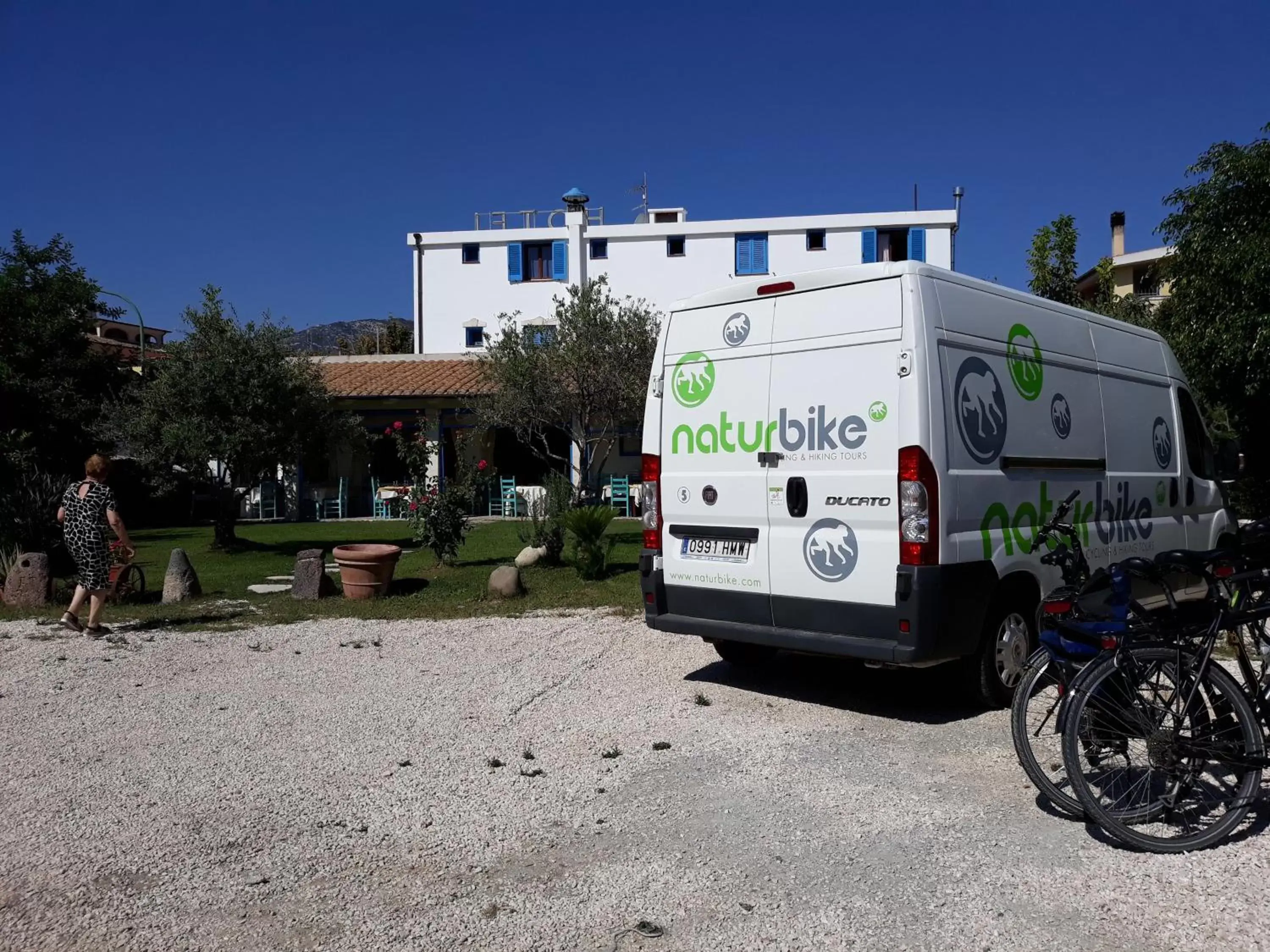 Cycling, Property Building in Hotel Ristorante S'Ortale