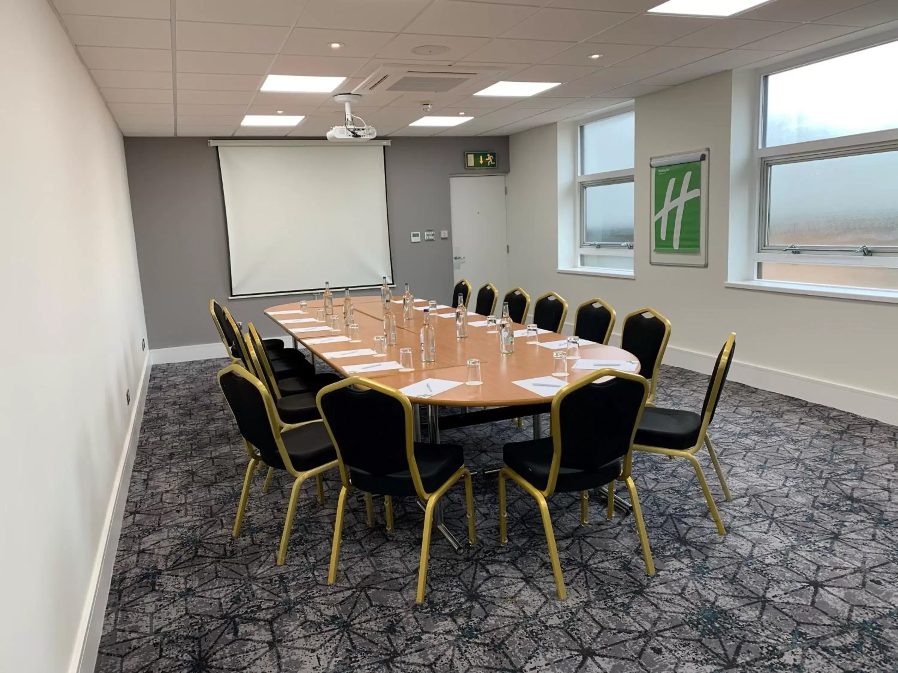 Meeting/conference room in Holiday Inn Dover, an IHG Hotel