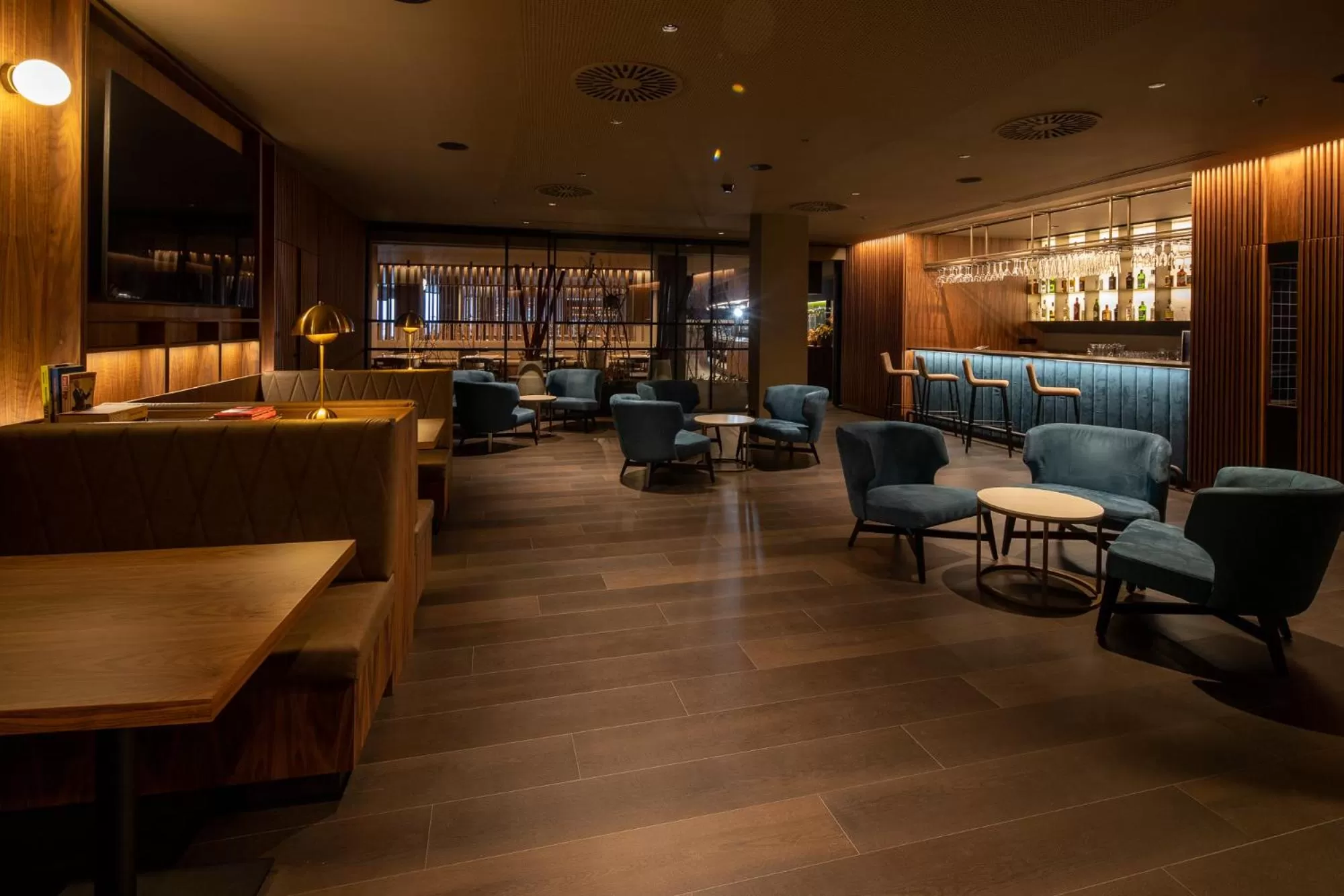 Lounge or bar in BAH Barcelona Airport Hotel
