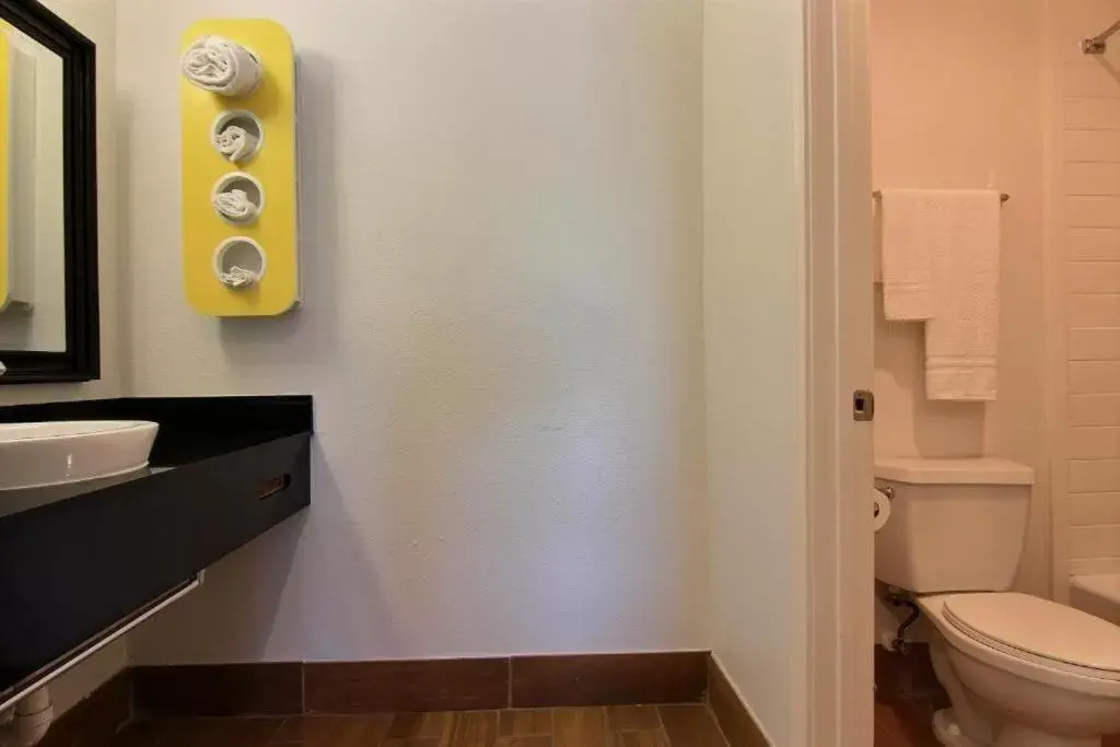 Toilet, Bathroom in Motel 6-Rockport, TX